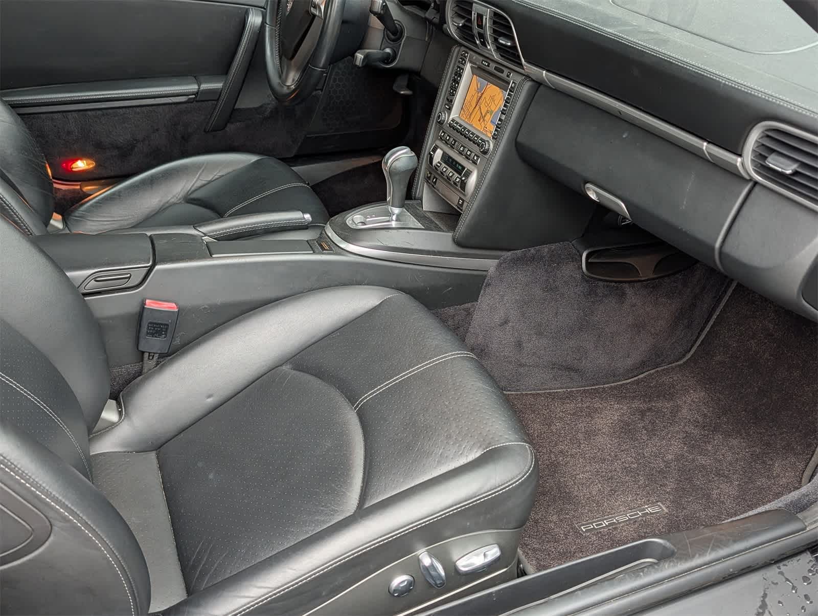 Thumbnail: 2008 Porsche 911 - 23