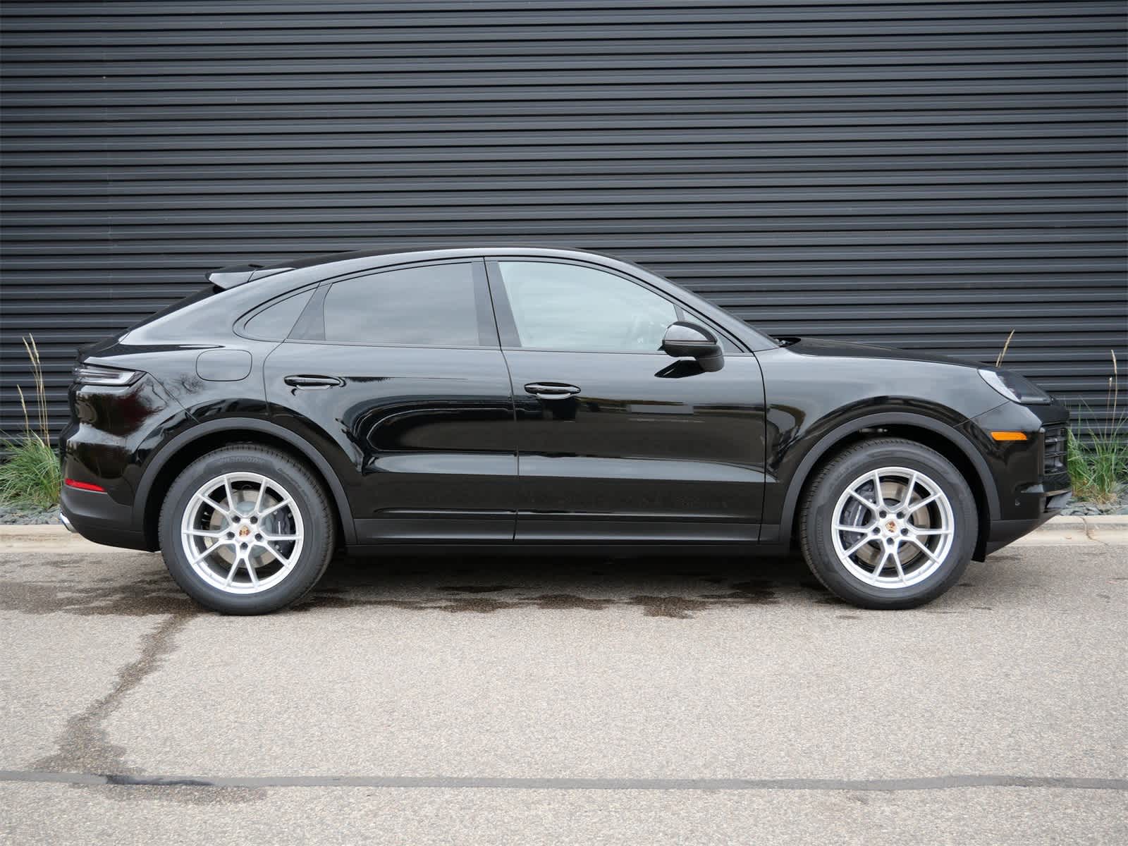 Thumbnail: 2026 Porsche Cayenne - 27