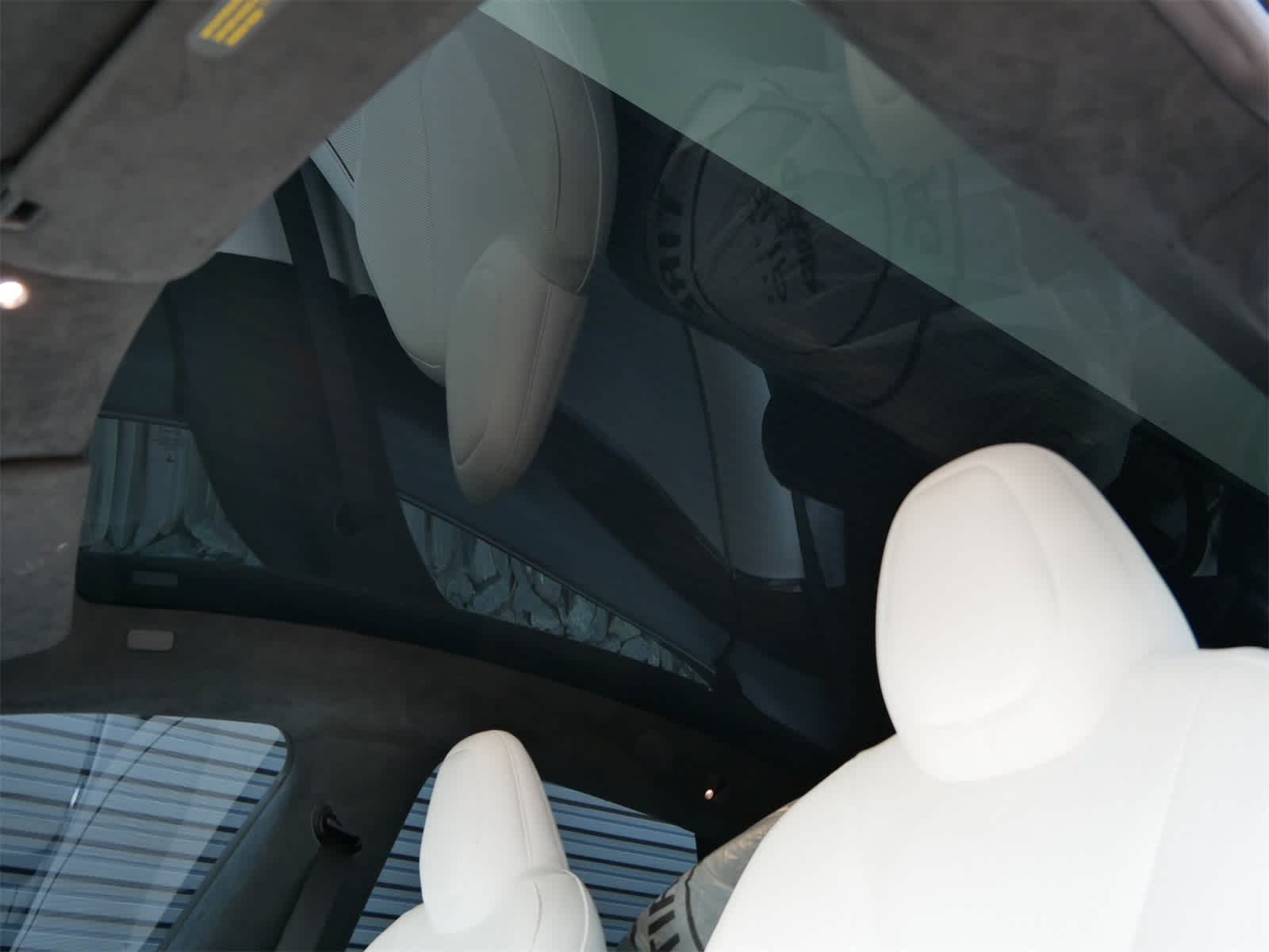 Thumbnail: 2022 Tesla Model S - 9