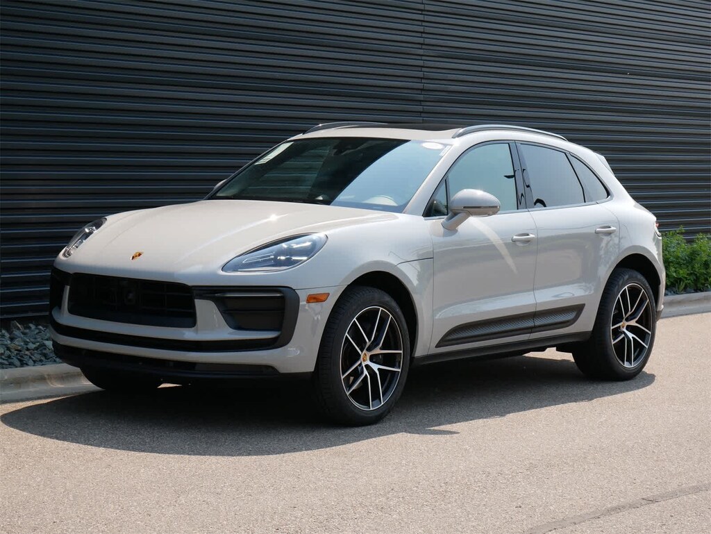 New 2025 Porsche Macan SUV