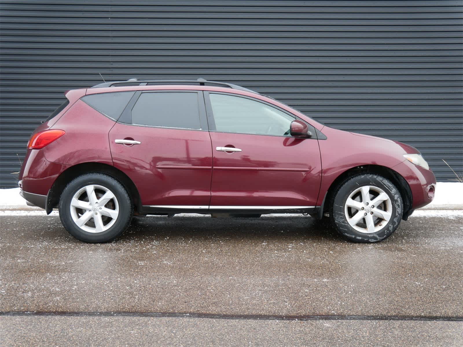 Thumbnail: 2009 Nissan Murano - 25