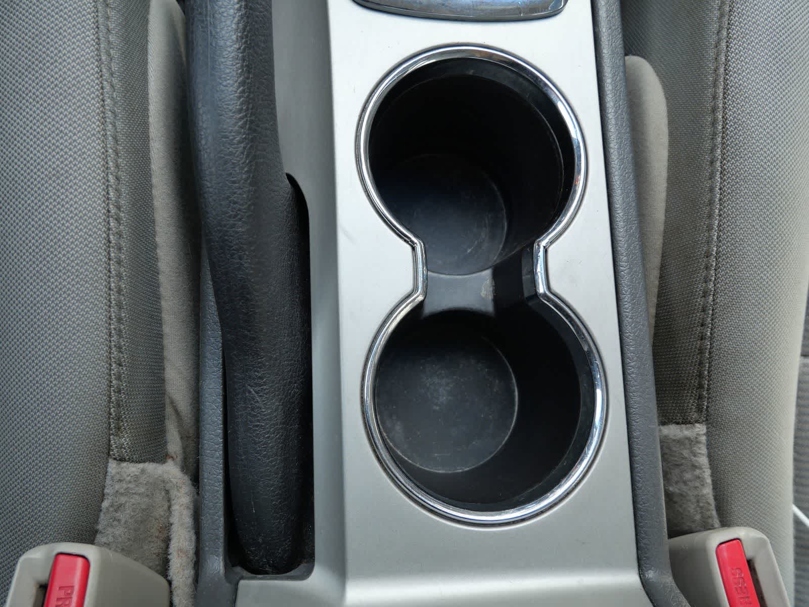 Thumbnail: 2010 Ford Fusion - 14