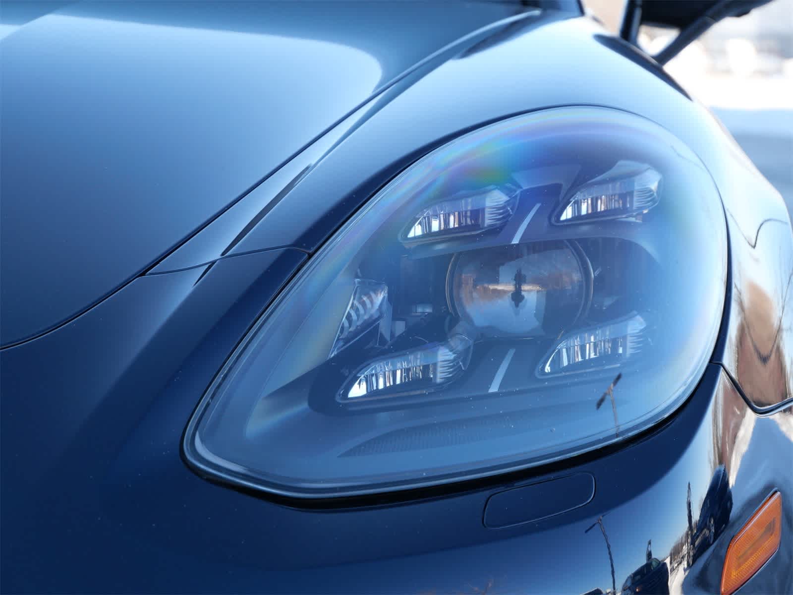 Thumbnail: 2020 Porsche Panamera - 6