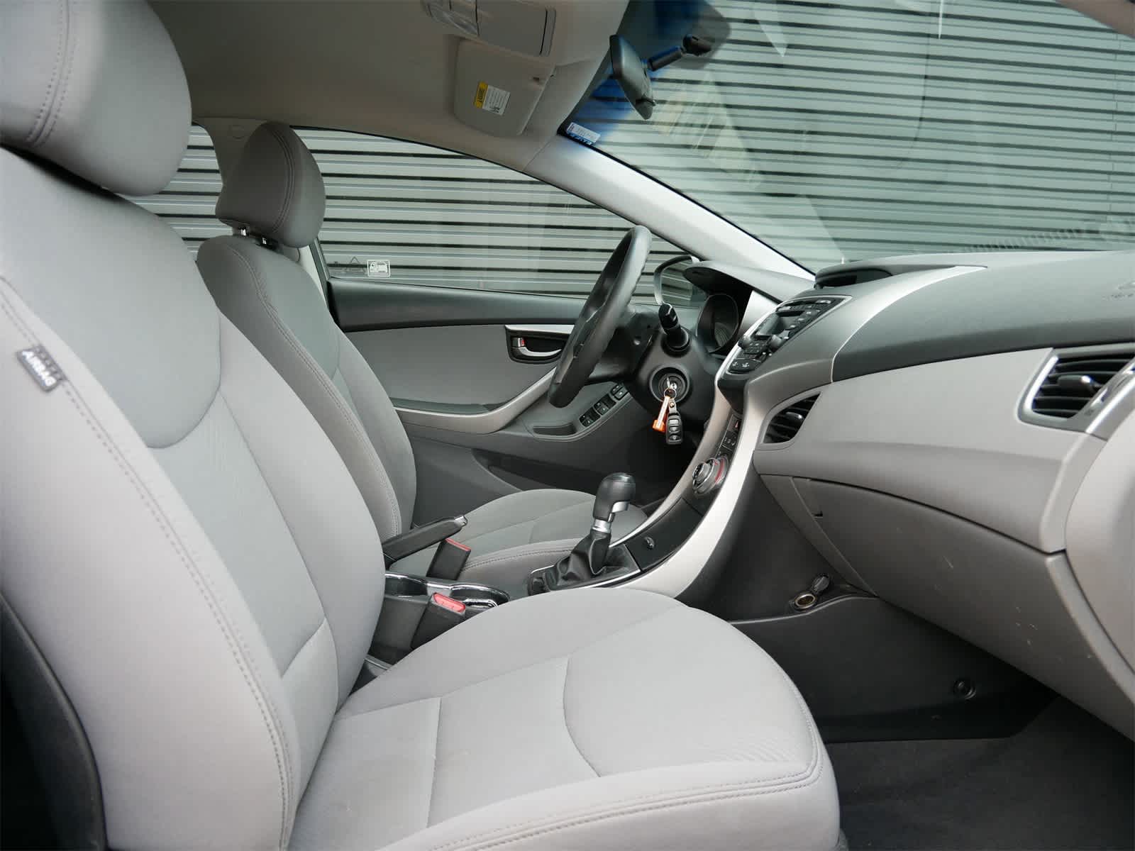 Thumbnail: 2013 Hyundai Elantra - 14