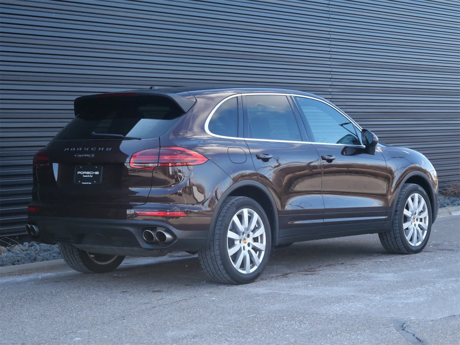 Thumbnail: 2017 Porsche Cayenne - 25