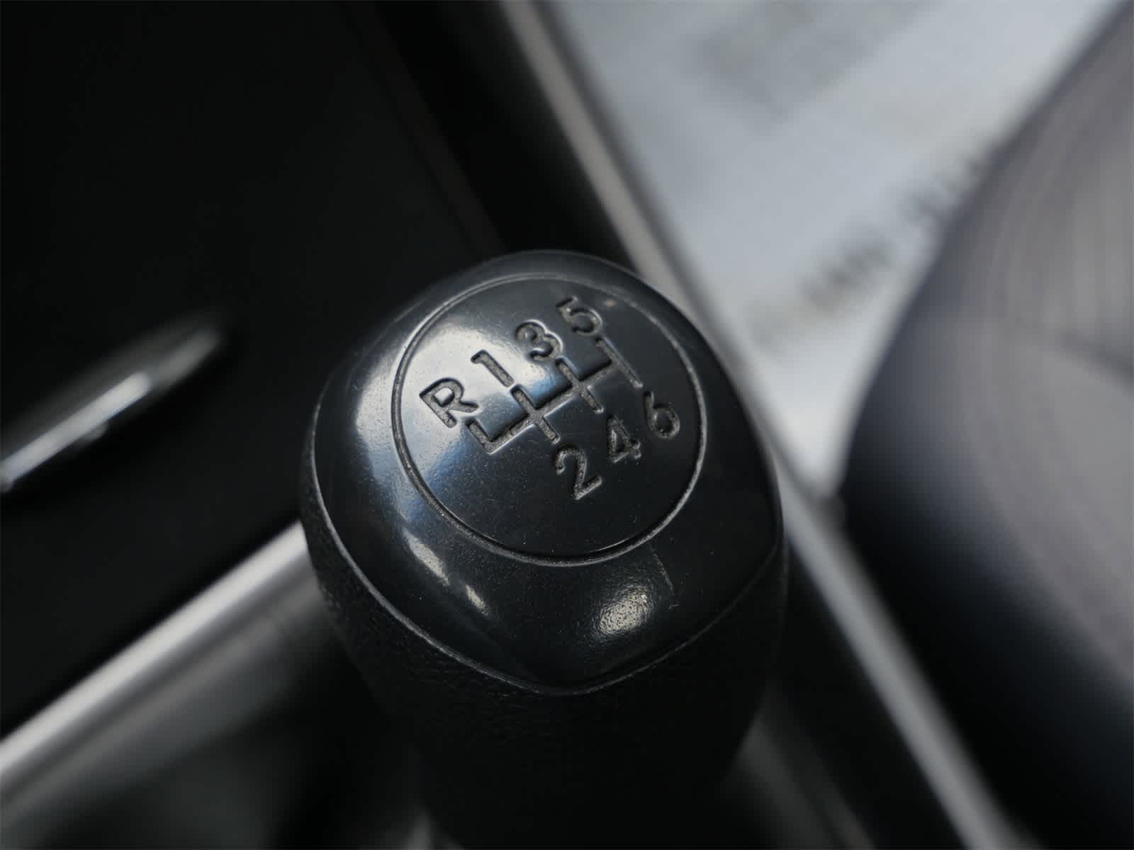 Thumbnail: 2013 Hyundai Elantra - 16