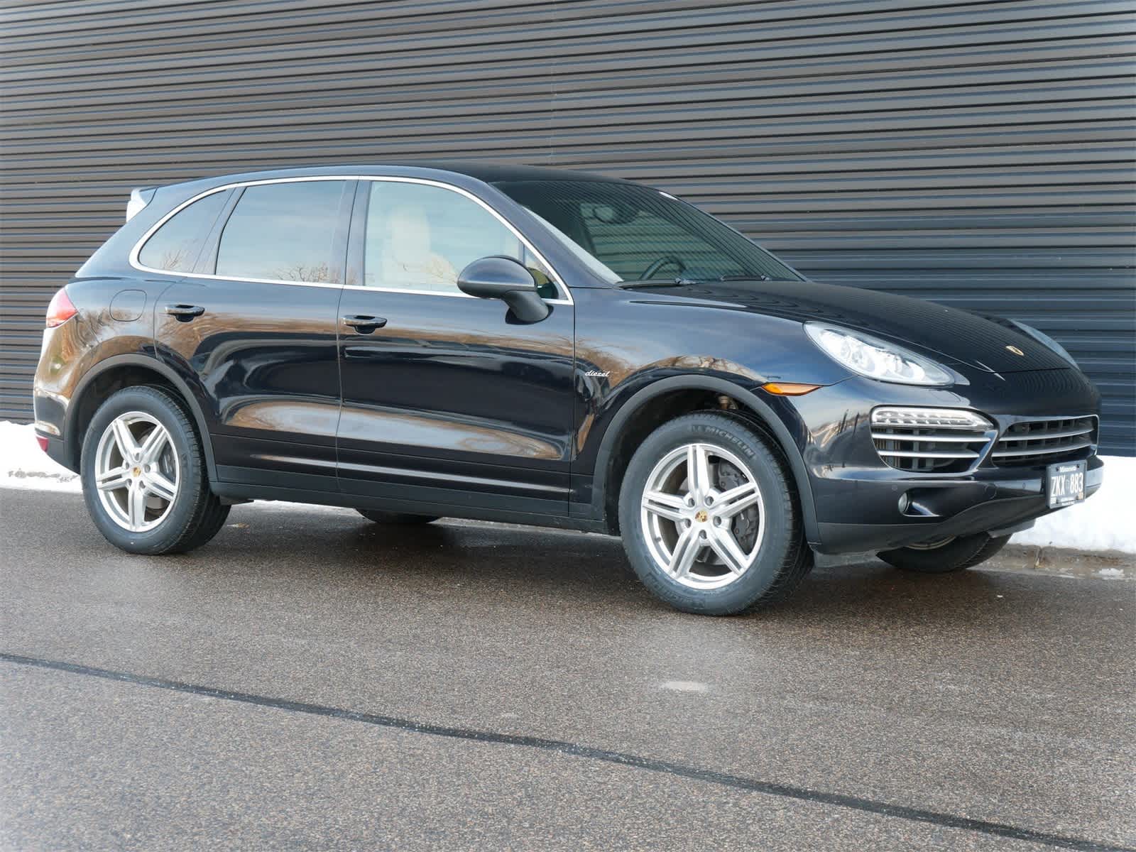 Thumbnail: 2014 Porsche Cayenne - 27
