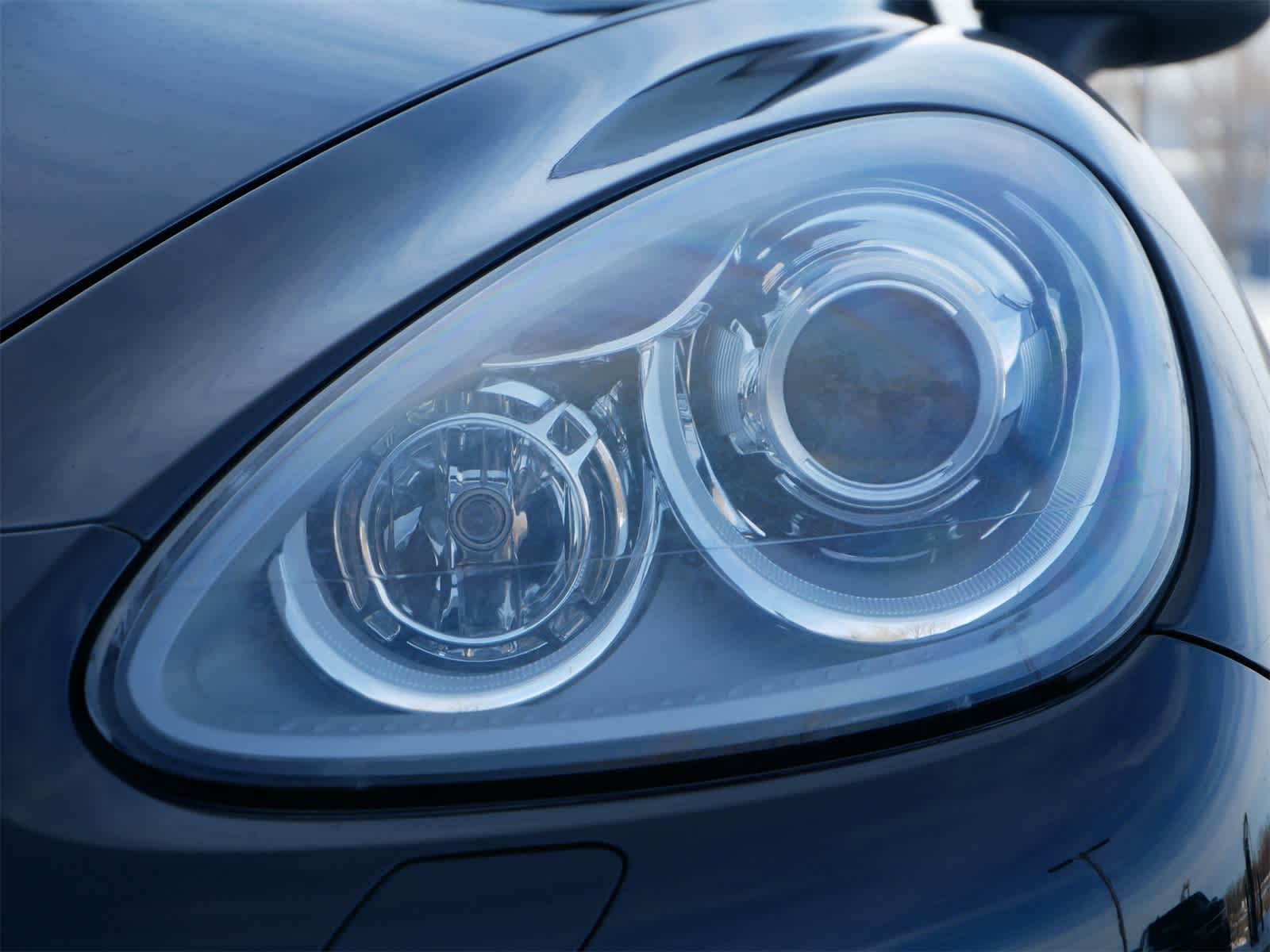 Thumbnail: 2014 Porsche Cayenne - 6