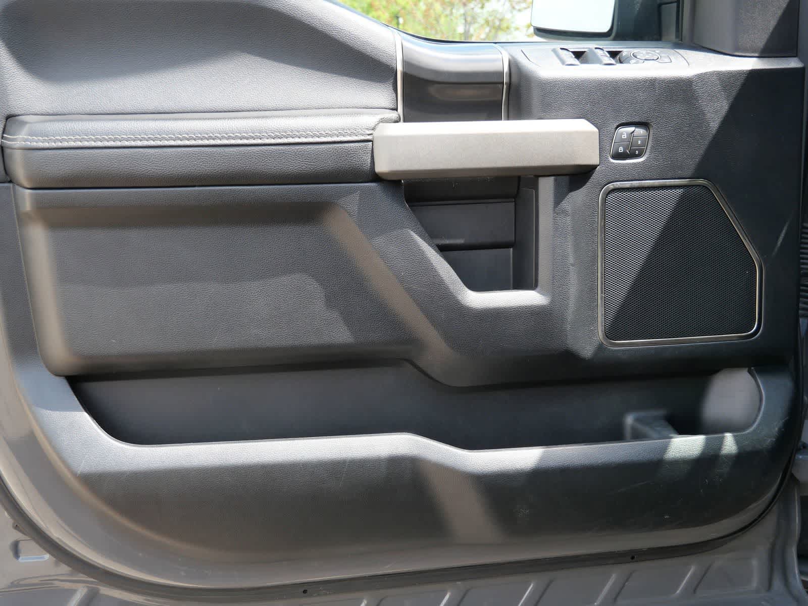 Thumbnail: 2020 Ford F-150 - 9