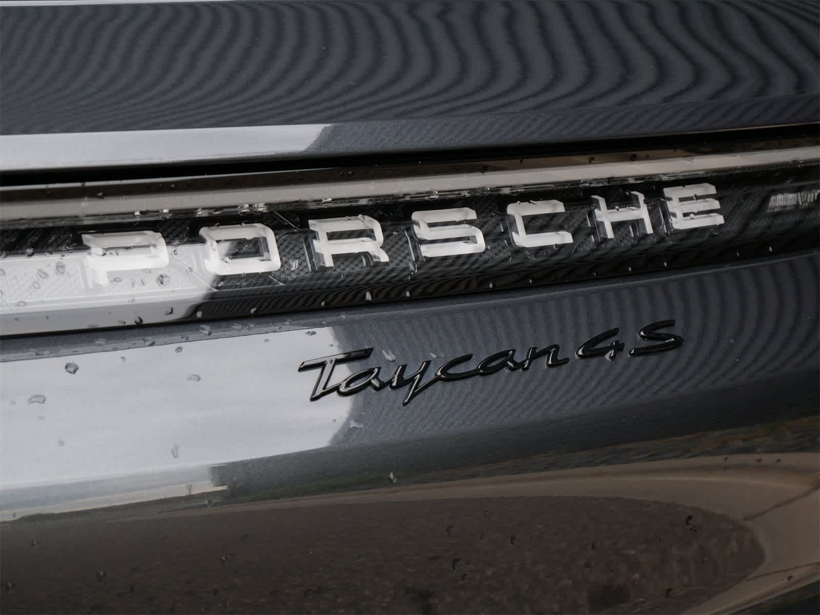 Thumbnail: 2025 Porsche Taycan - 23