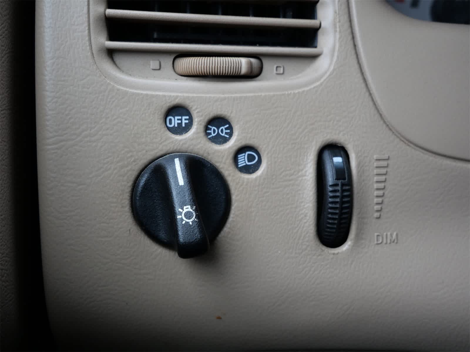 Thumbnail: 2003 Ford Ranger - 15