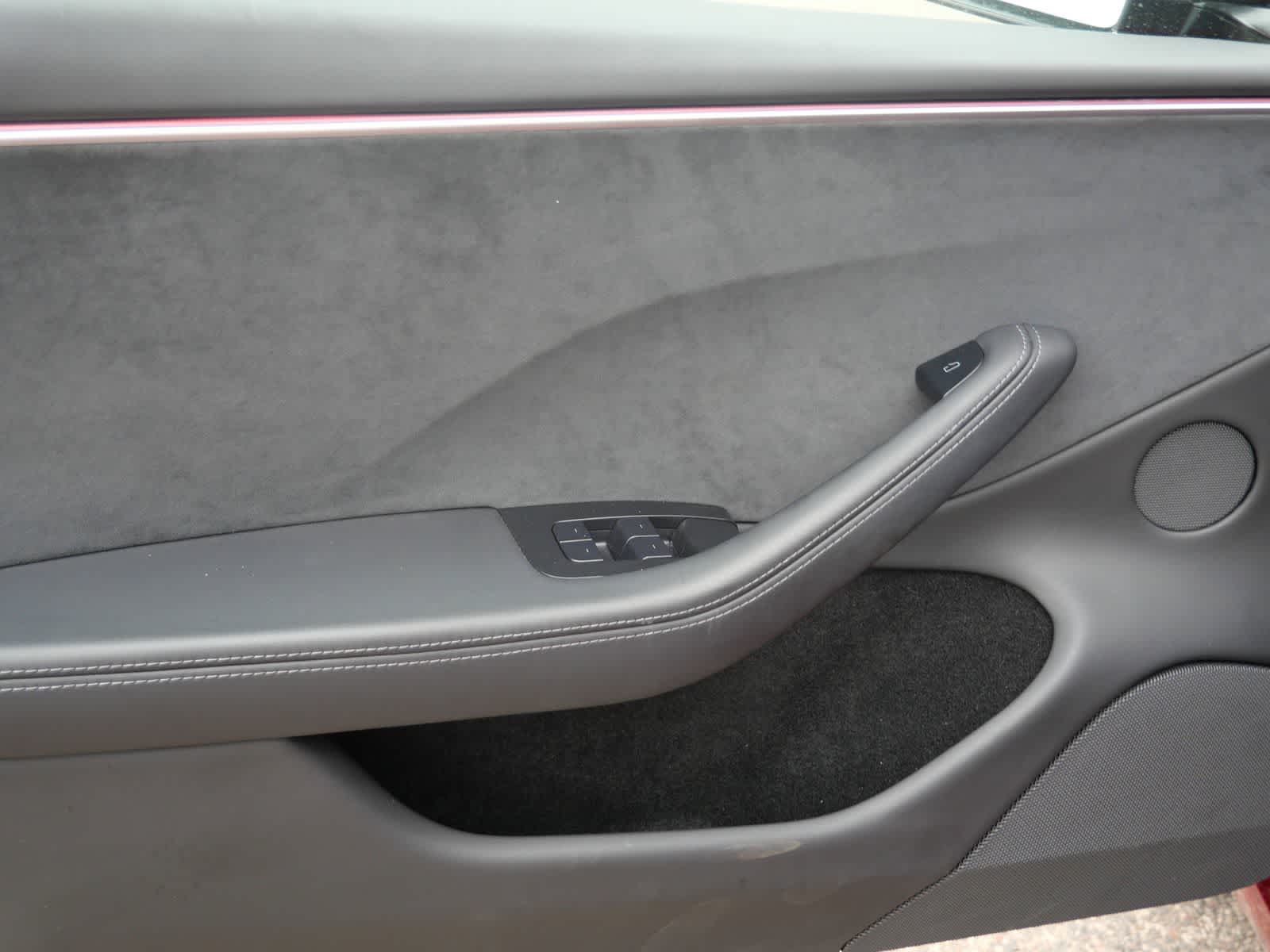 Thumbnail: 2024 Tesla Model 3 - 10