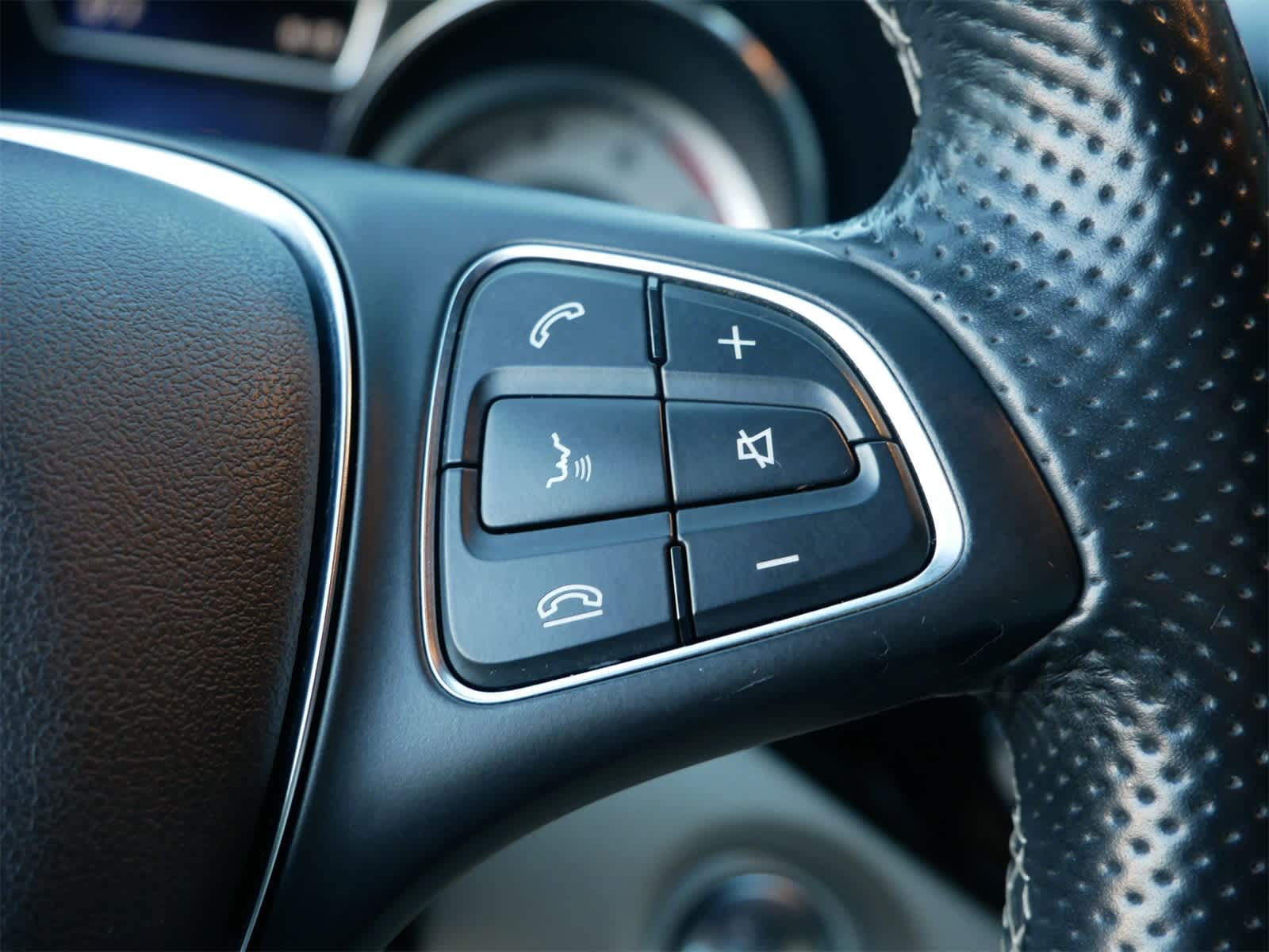 Thumbnail: 2015 Mercedes-Benz CLA - 12