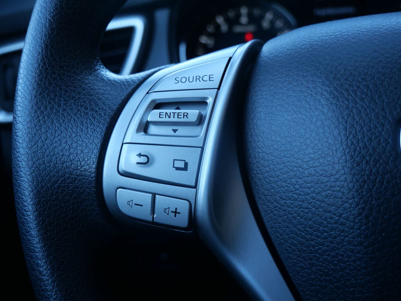 Thumbnail: 2016 Nissan Rogue - 21