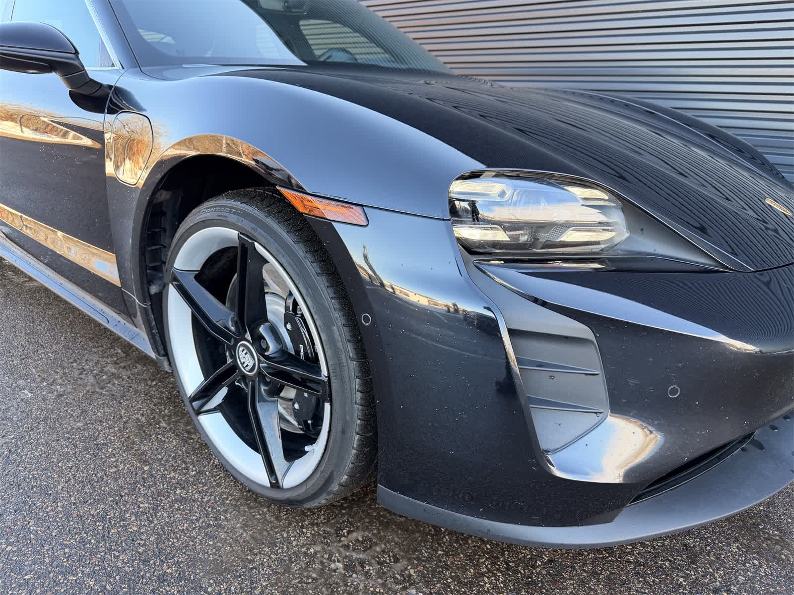 Thumbnail: 2021 Porsche Taycan - 26