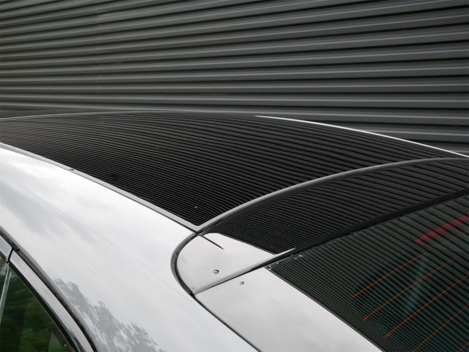 Thumbnail: 2025 Porsche Panamera - 25