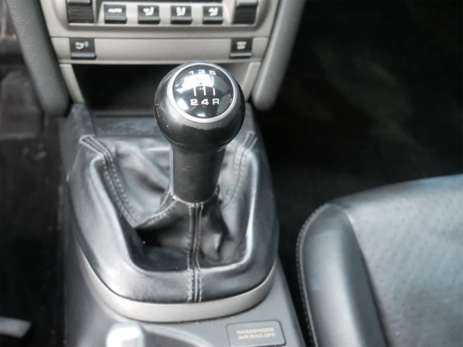 Thumbnail: 2007 Porsche Cayman - 17