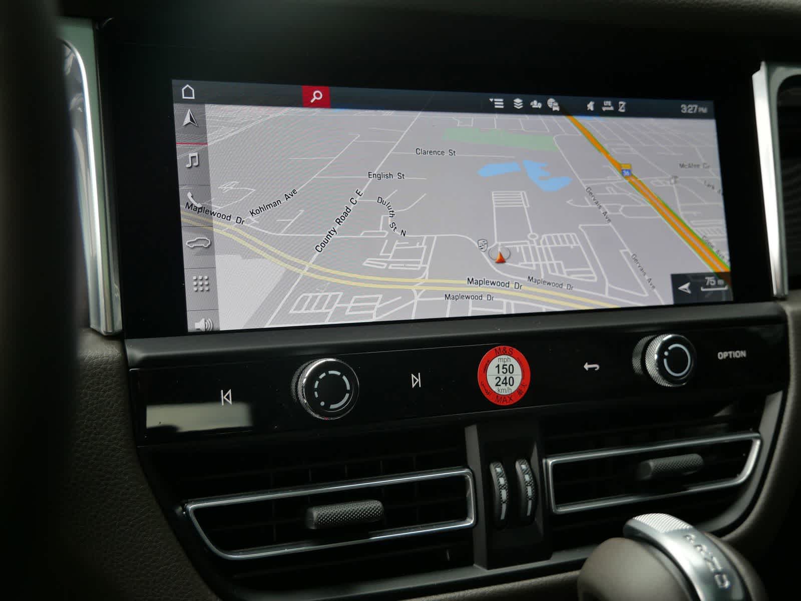 Thumbnail: 2025 Porsche Macan - 22