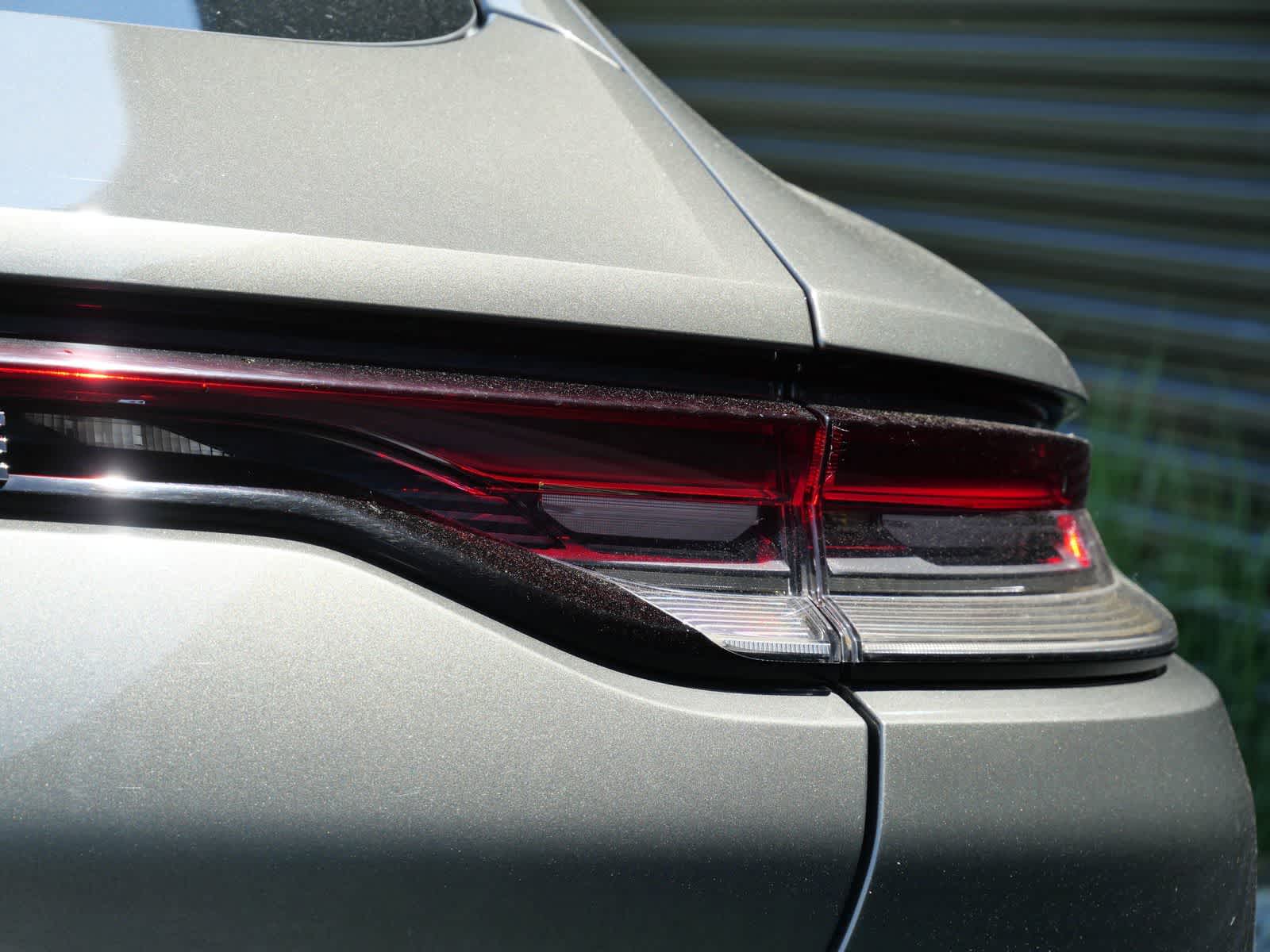 Thumbnail: 2022 Porsche Panamera - 8