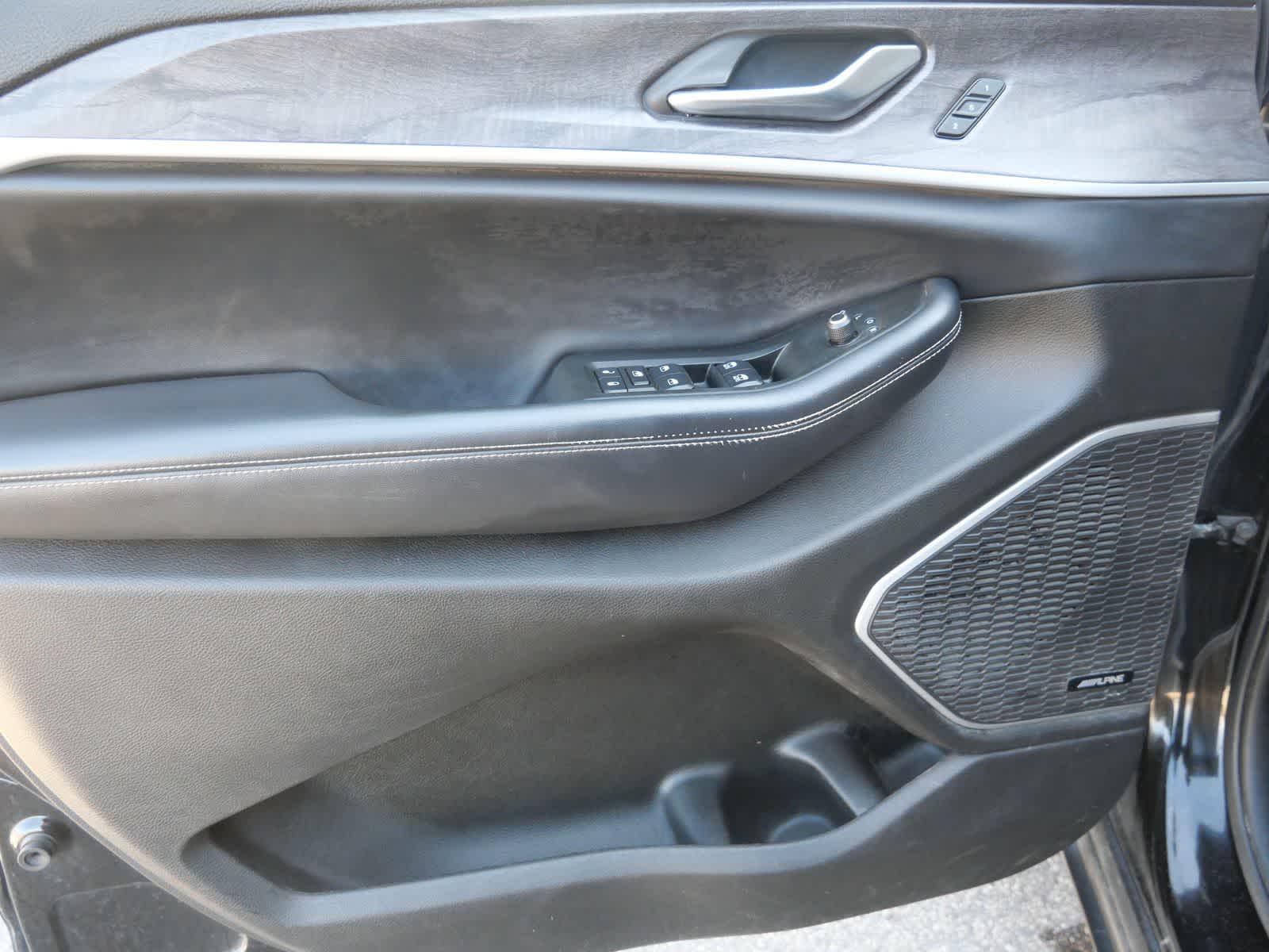 Thumbnail: 2021 Jeep Grand Cherokee L - 9