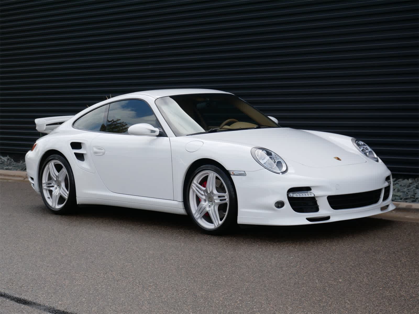 Thumbnail: 2008 Porsche 911 - 26
