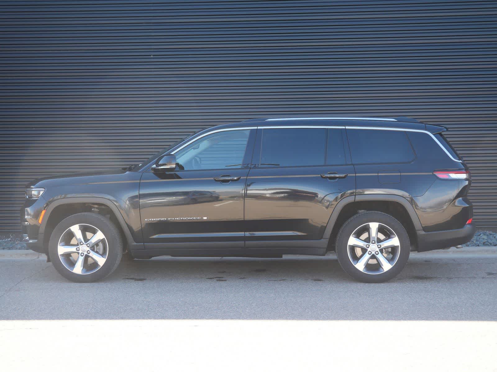 Thumbnail: 2021 Jeep Grand Cherokee L - 2