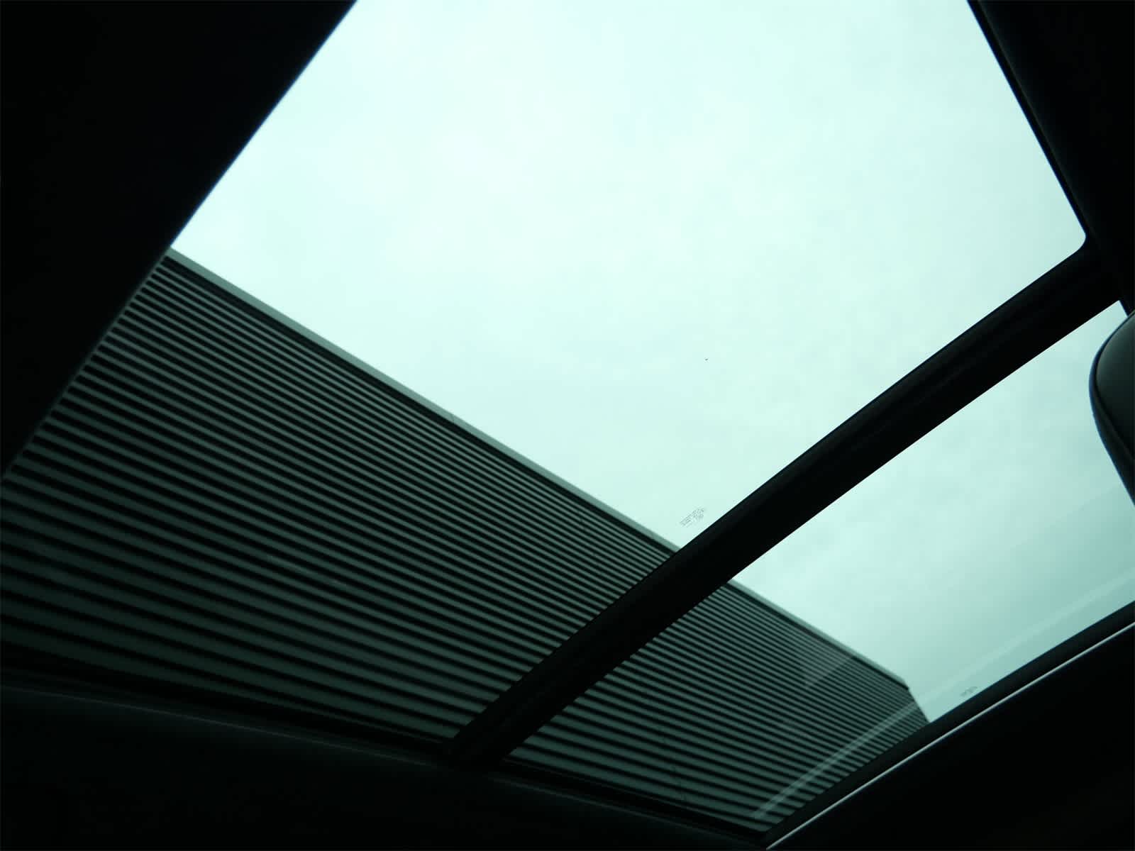 Thumbnail: 2022 Porsche Cayenne - 19