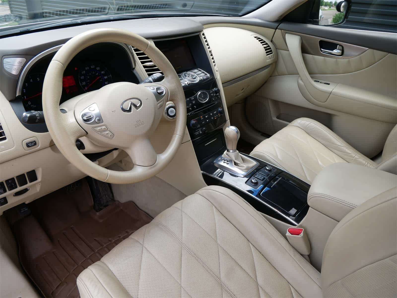 Thumbnail: 2010 INFINITI FX35 - 4
