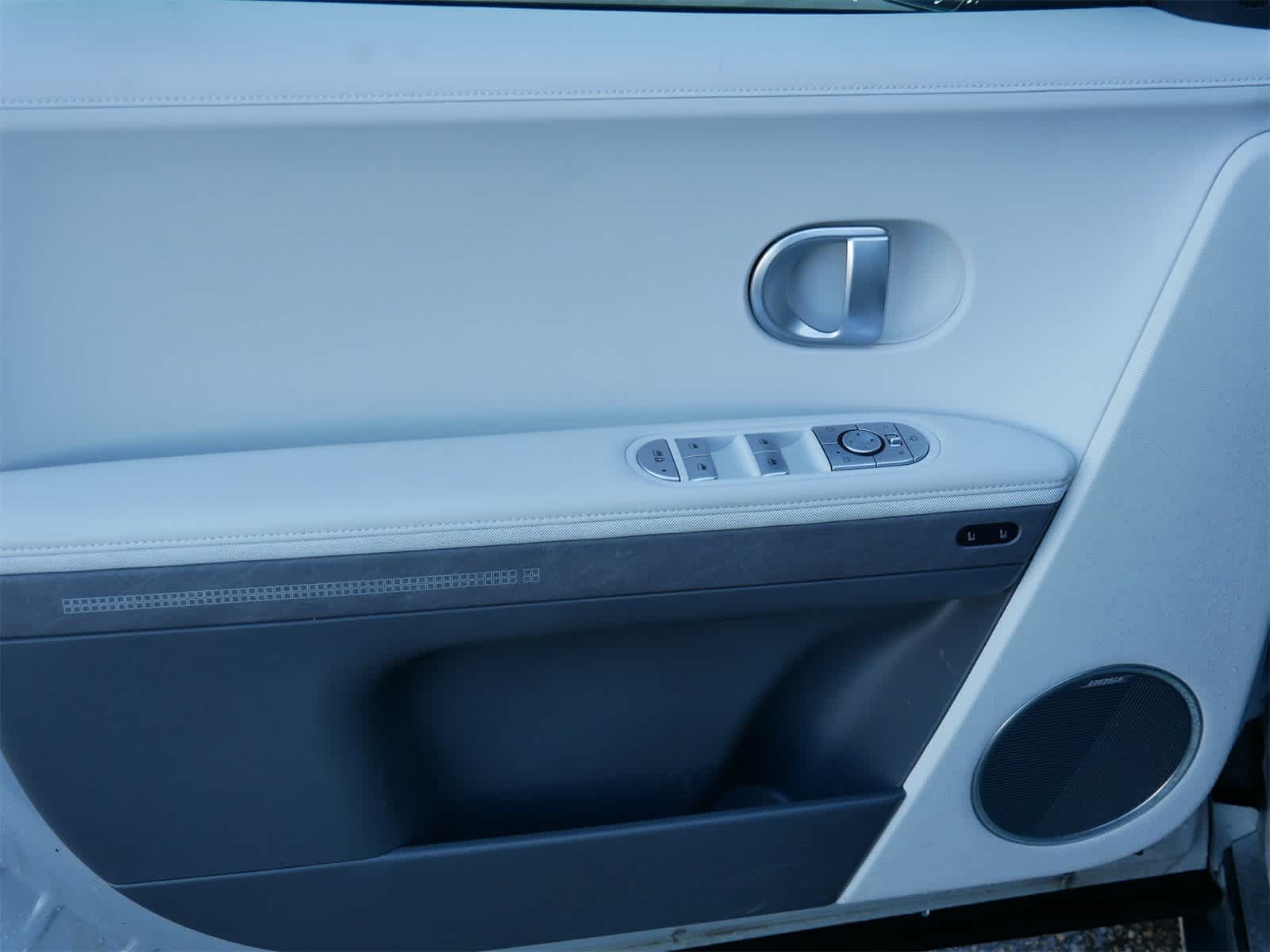 Thumbnail: 2024 Hyundai Ioniq 5 - 9