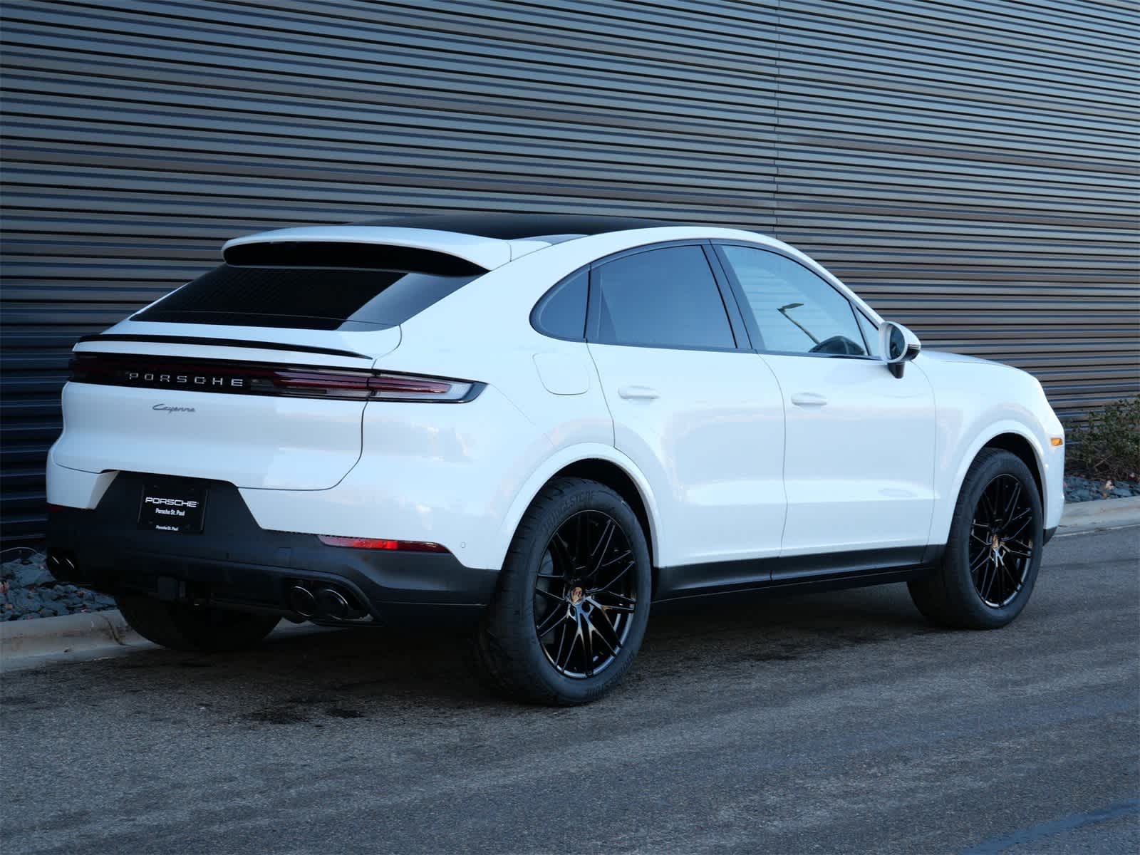 Thumbnail: 2026 Porsche Cayenne - 24