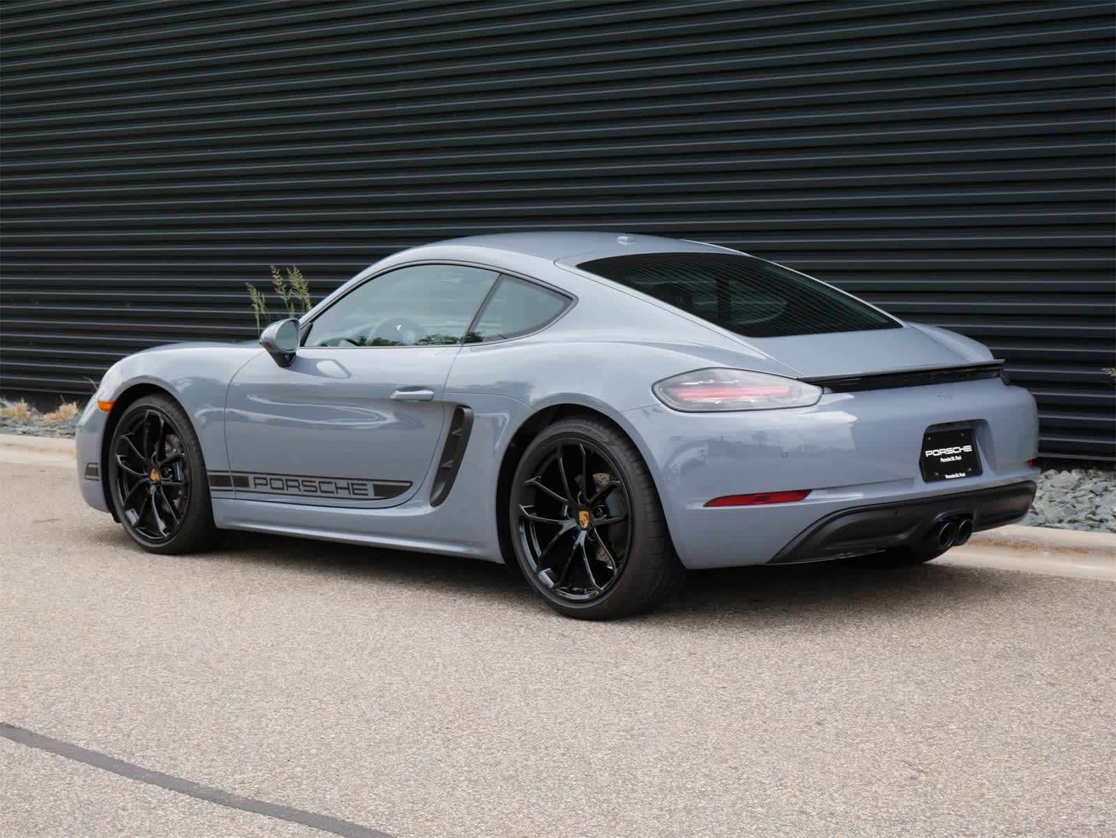 Thumbnail: 2025 Porsche 718 Cayman - 3
