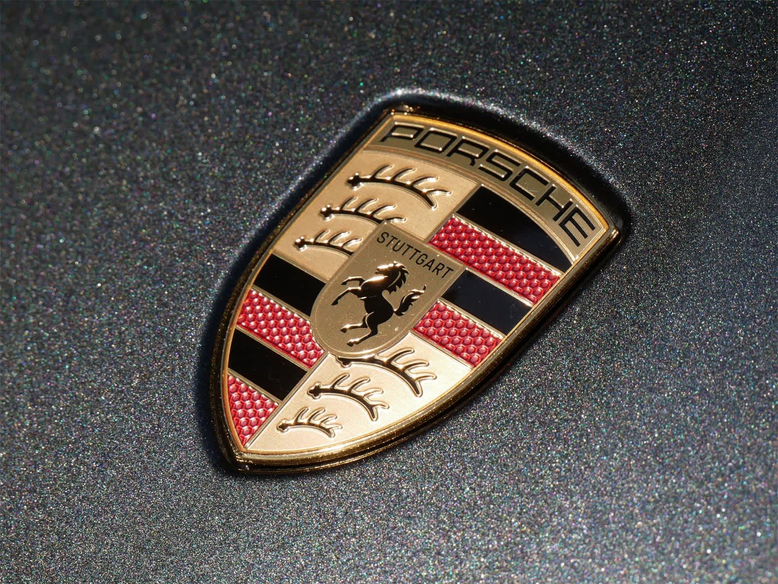 Thumbnail: 2025 Porsche Taycan - 23