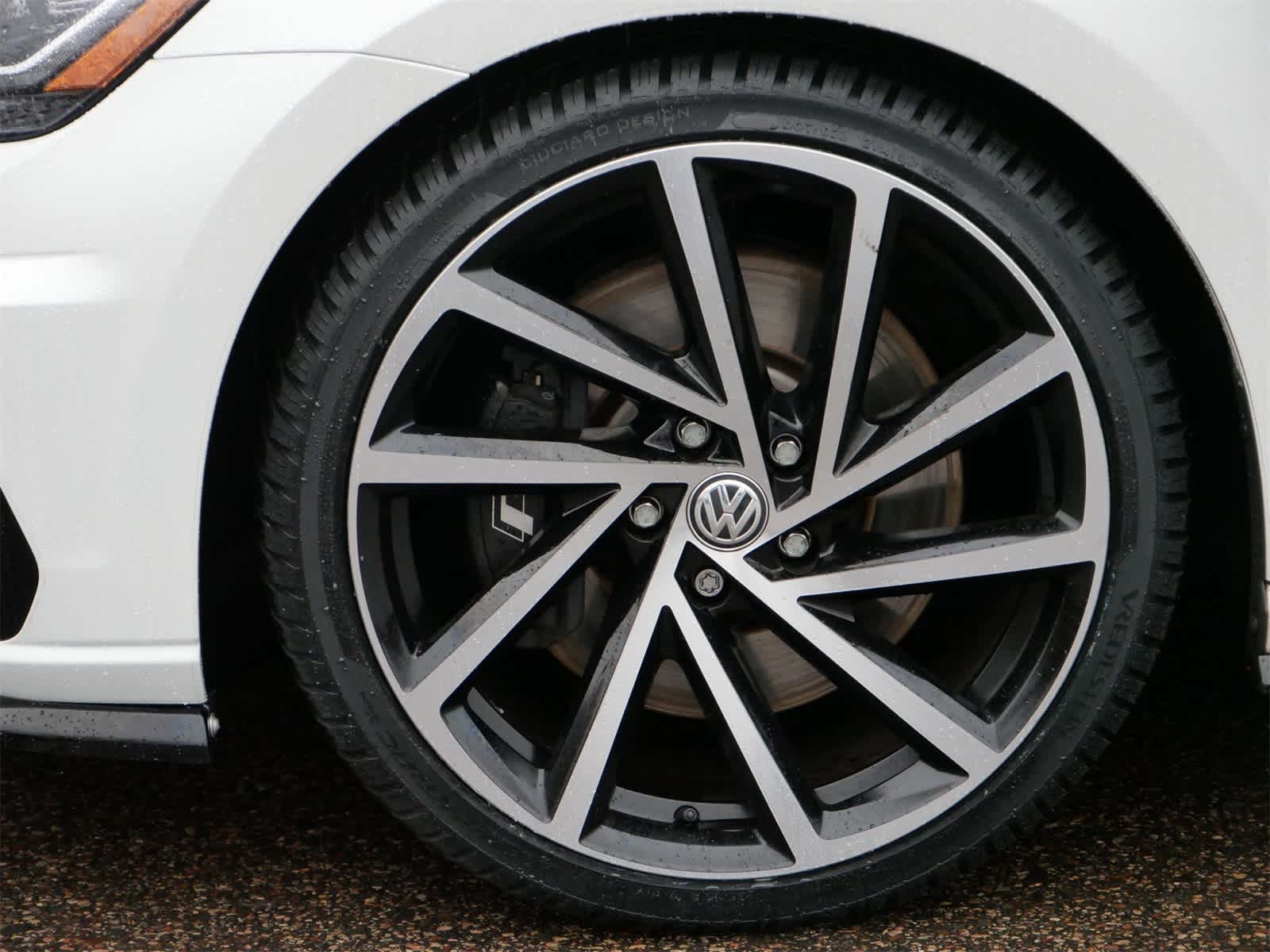 Thumbnail: 2019 Volkswagen Golf - 7