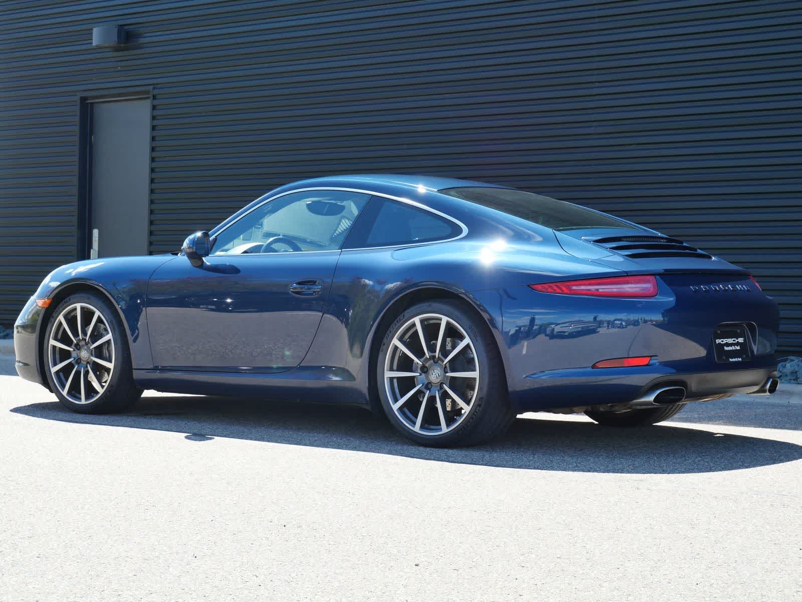 Thumbnail: 2014 Porsche 911 - 3