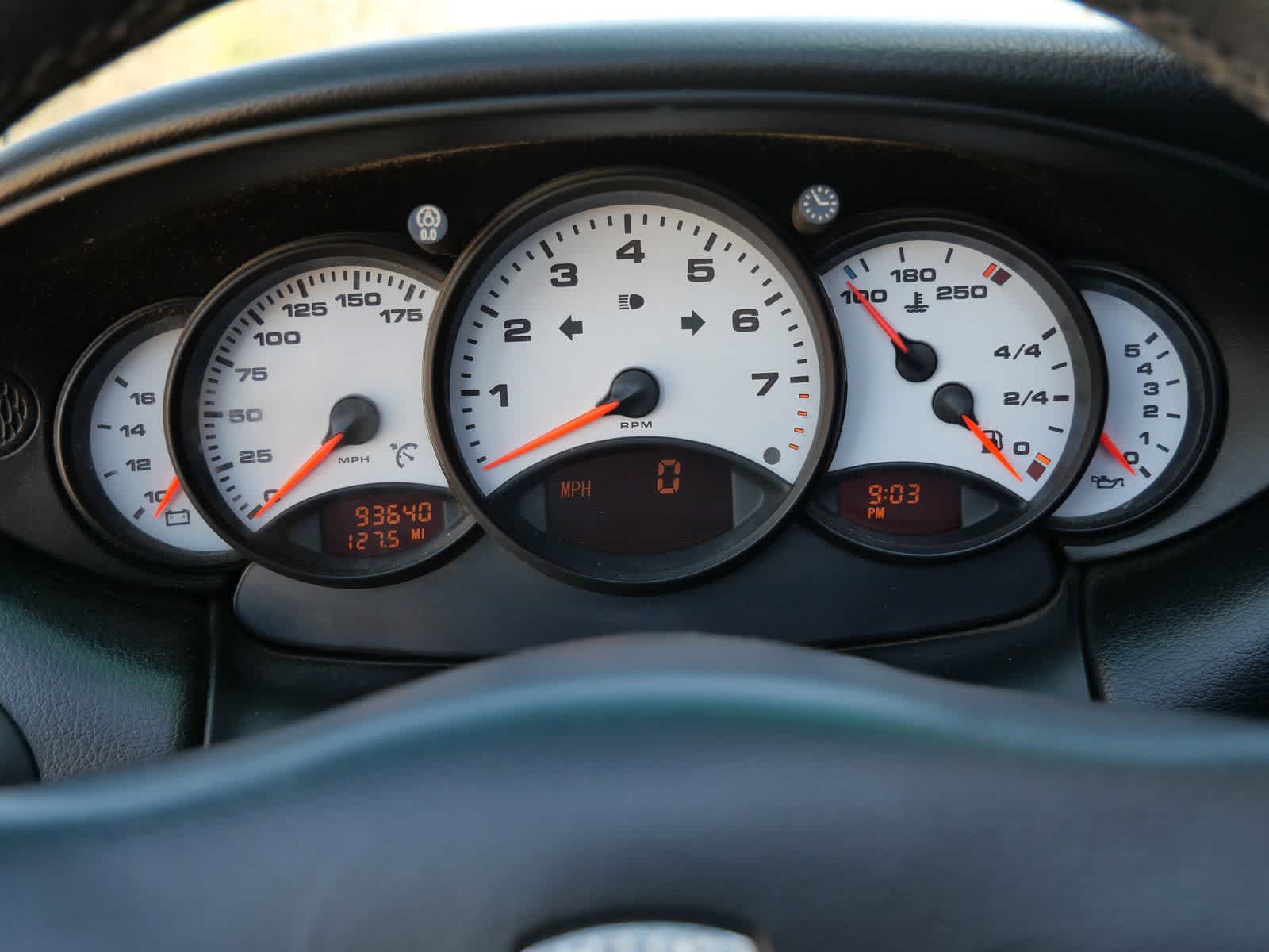 Thumbnail: 2000 Porsche 911 - 17