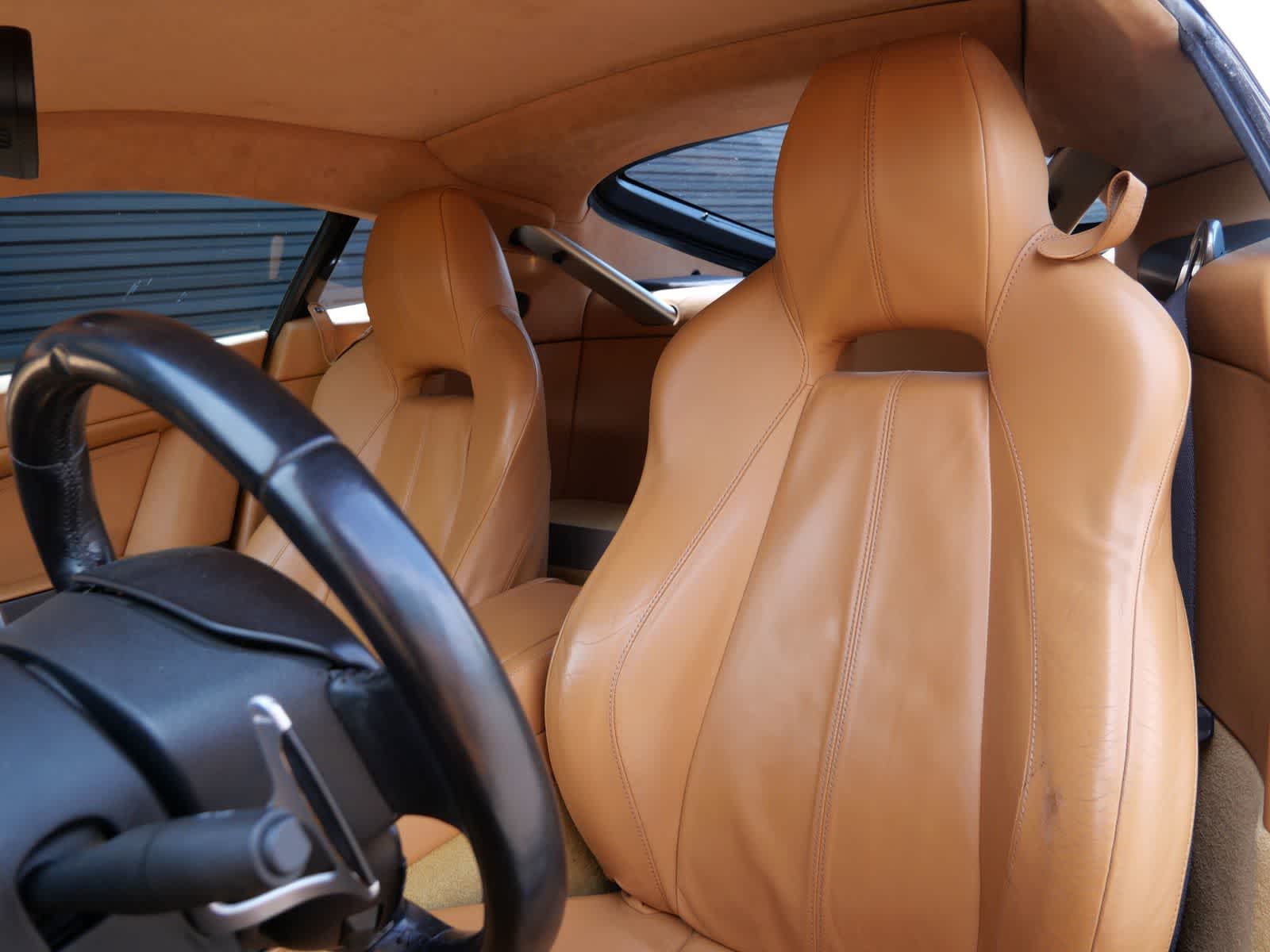 Thumbnail: 2012 Aston Martin Vantage - 5