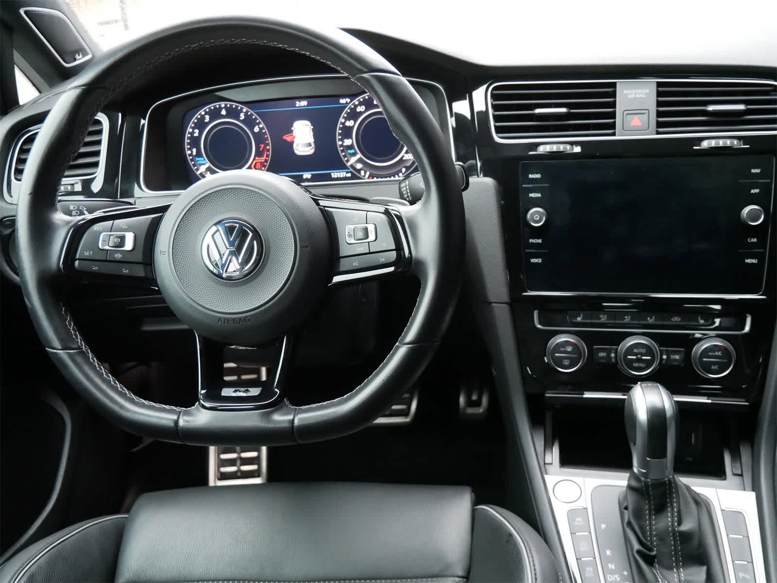 Thumbnail: 2019 Volkswagen Golf - 13