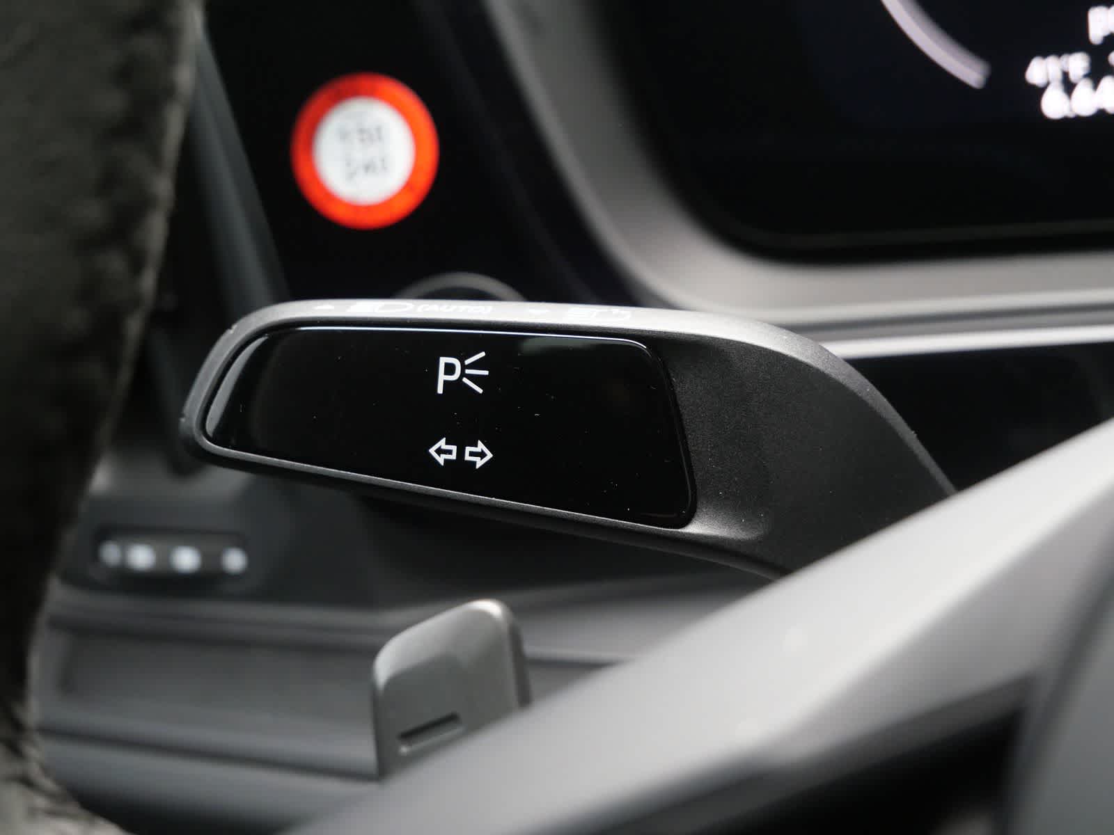 Thumbnail: 2026 Porsche Cayenne - 26