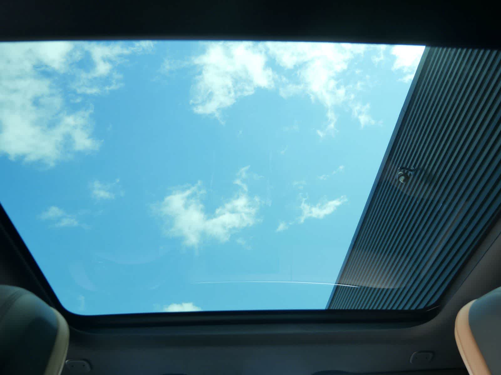 Thumbnail: 2025 Land Rover Range Rover Sport - 14