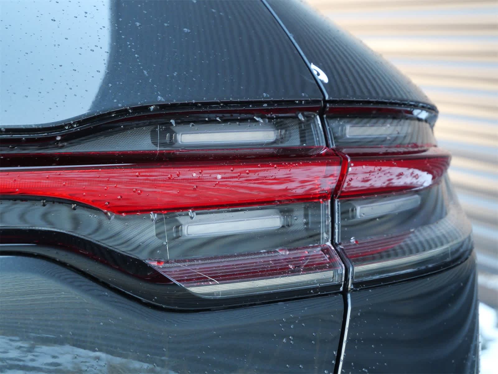 Thumbnail: 2026 Porsche Macan - 8