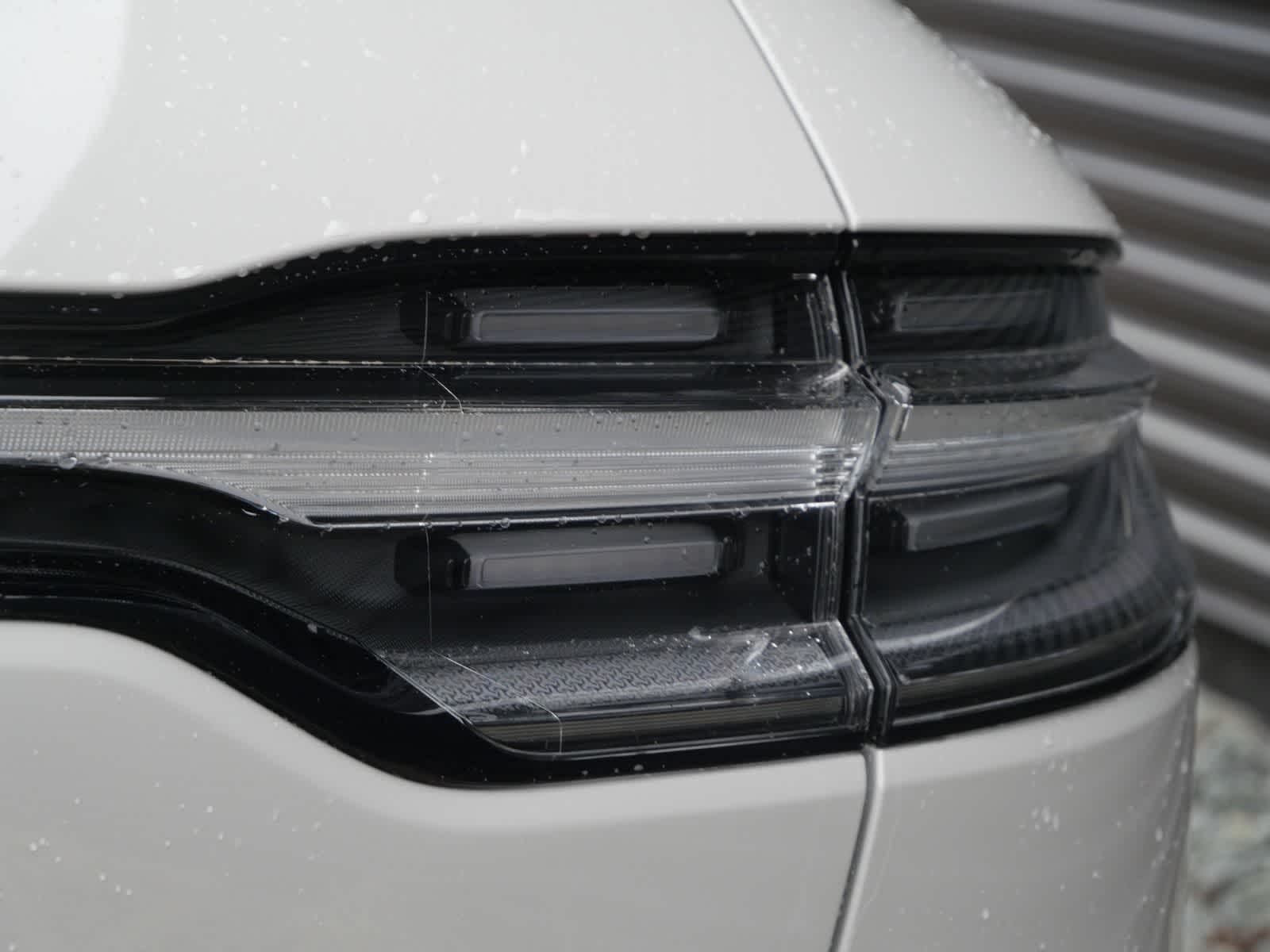 Thumbnail: 2026 Porsche Macan - 8