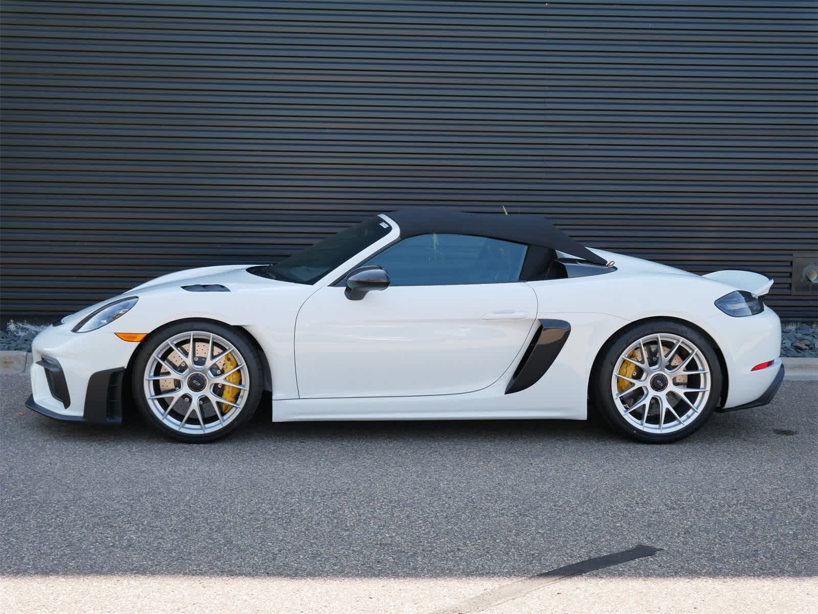 Thumbnail: 2025 Porsche  - 2