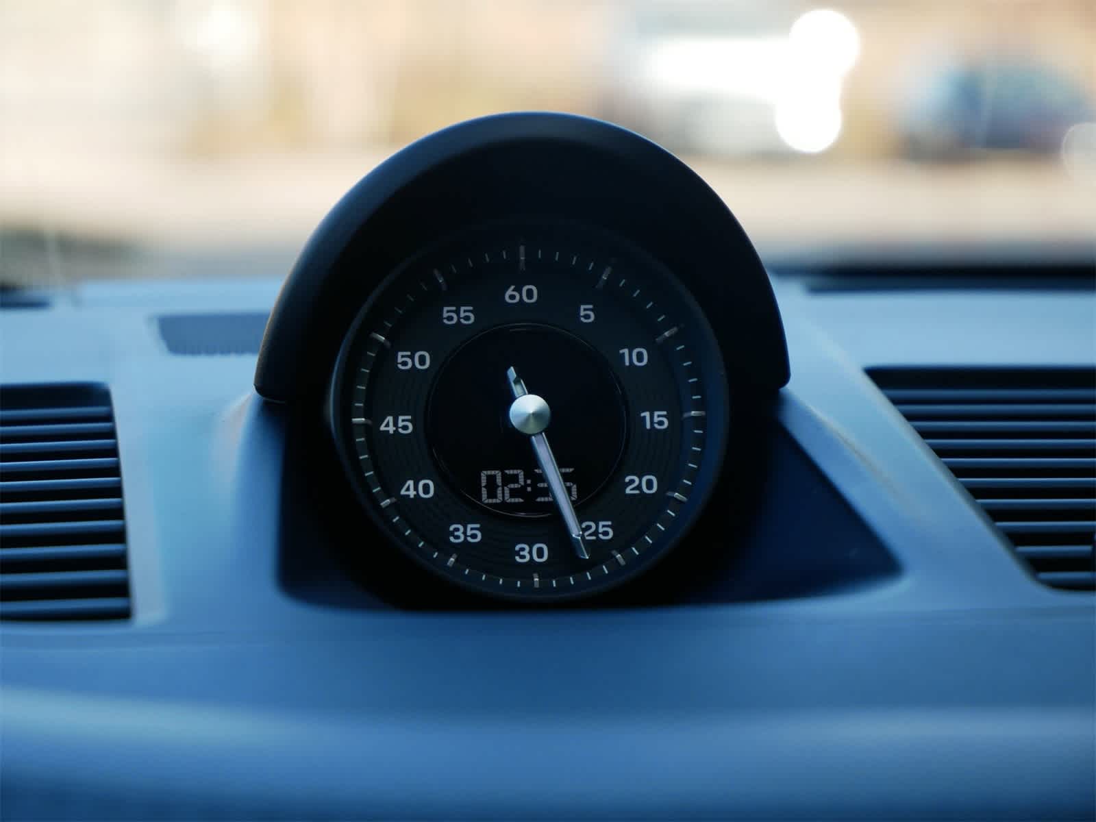 Thumbnail: 2020 Porsche 911 - 18