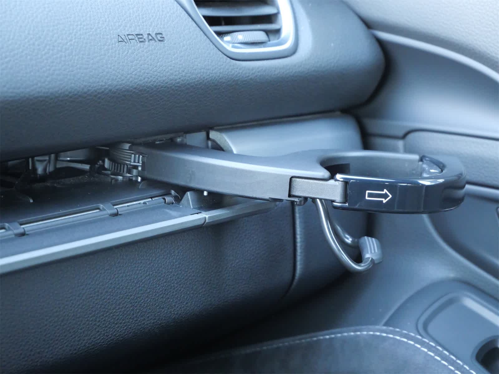 Thumbnail: 2021 Porsche 718 Cayman - 26