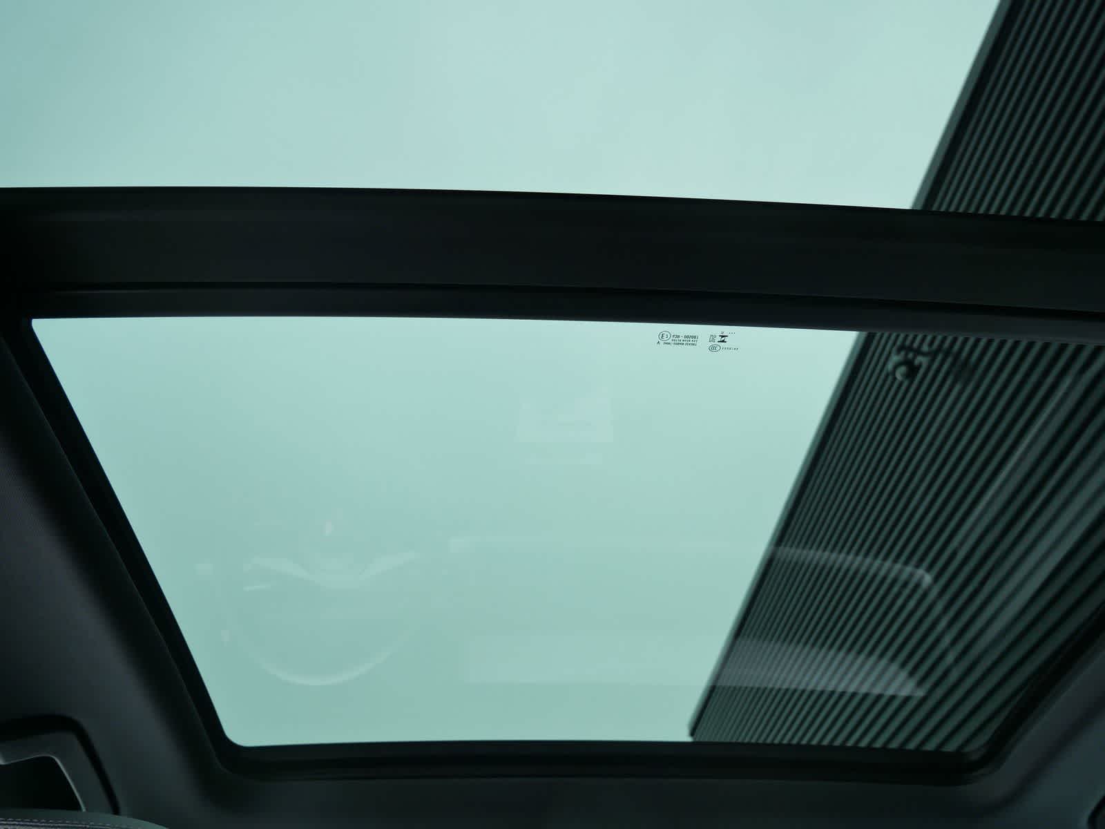 Thumbnail: 2026 Porsche Cayenne - 14