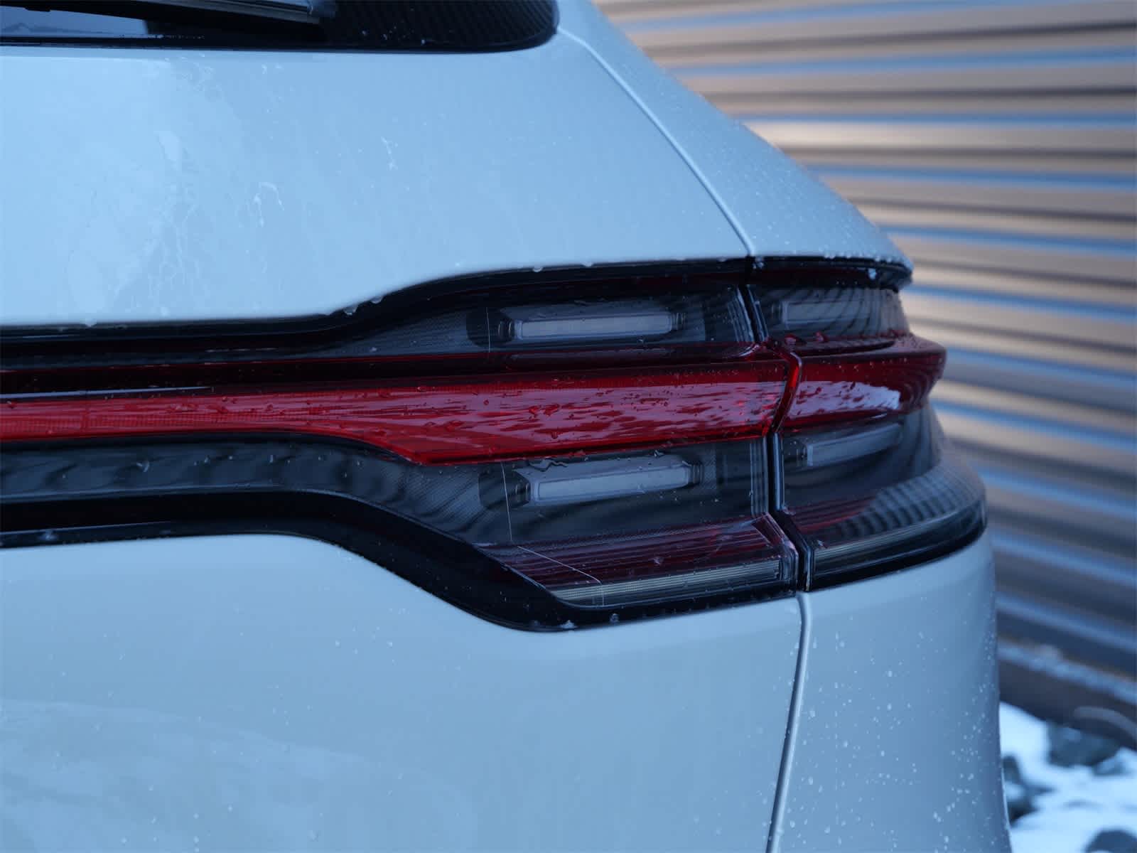 Thumbnail: 2026 Porsche Macan - 8