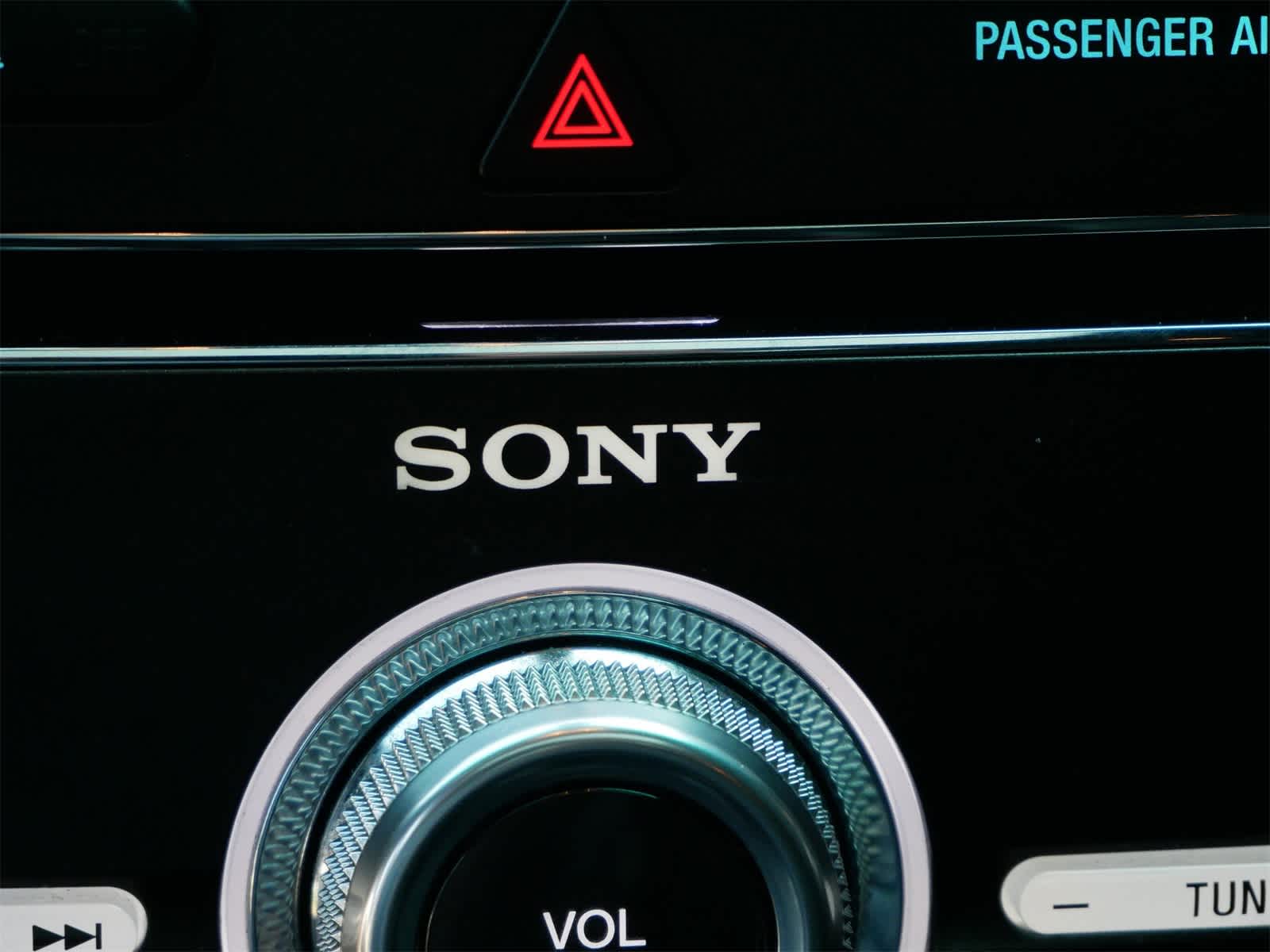 Thumbnail: 2016 Ford Explorer - 18