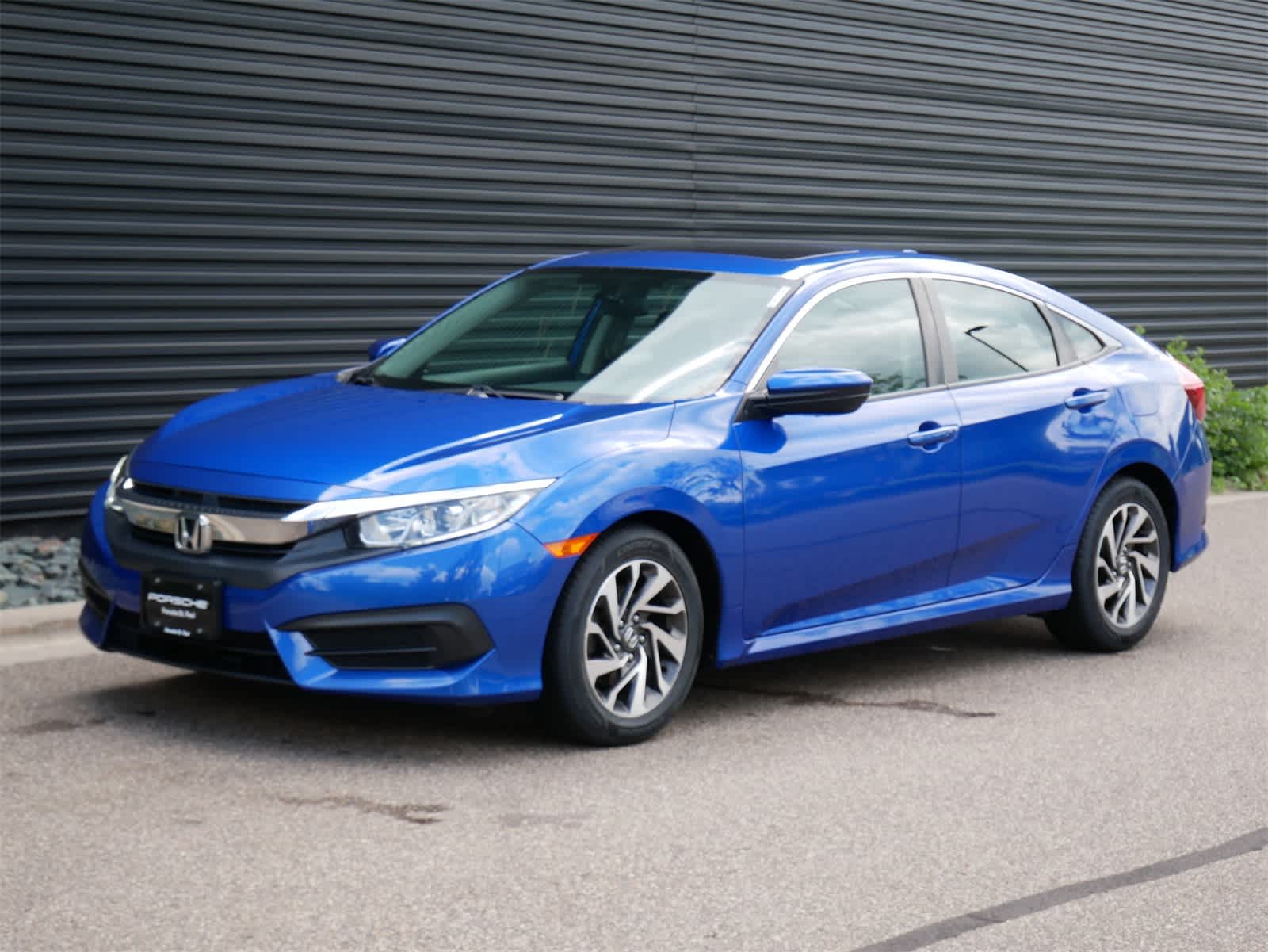 Thumbnail: 2017 Honda Civic - 1