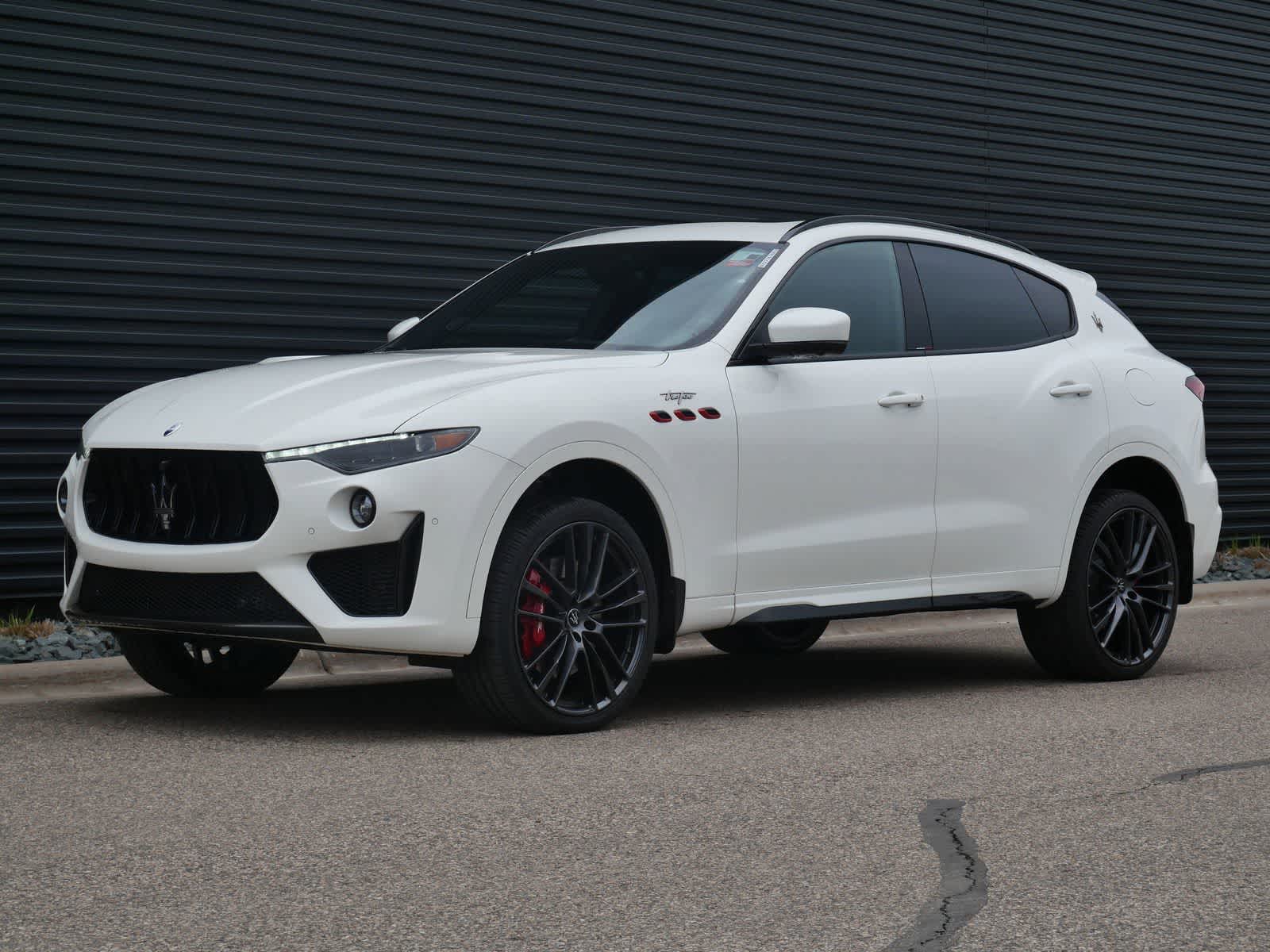 2022 Maserati Levante Trofeo -
                  Saint Paul, MN