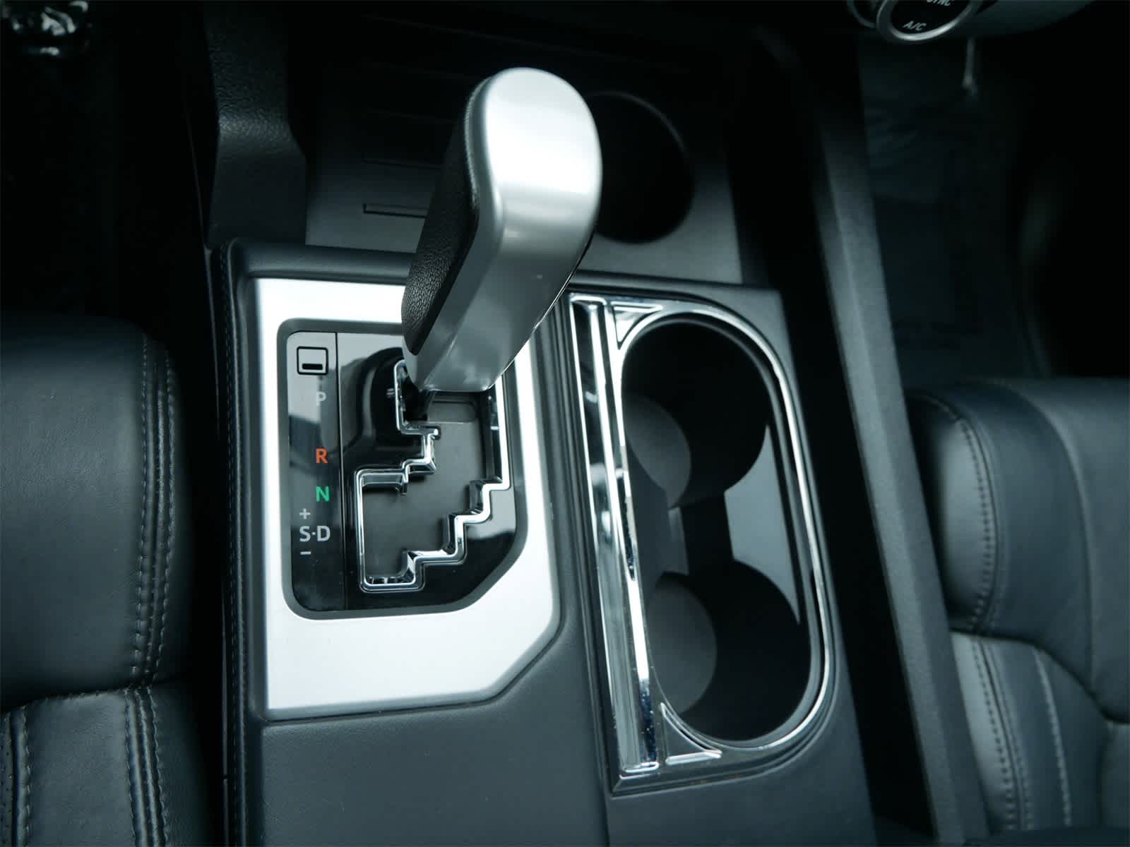 Thumbnail: 2017 Toyota Tundra - 20